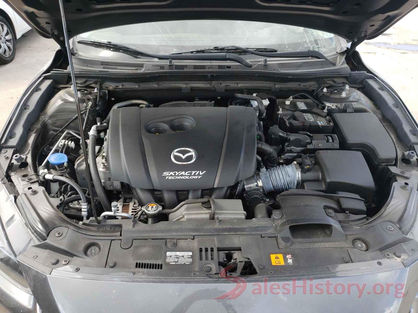 3MZBN1L35JM264834 2018 MAZDA 3