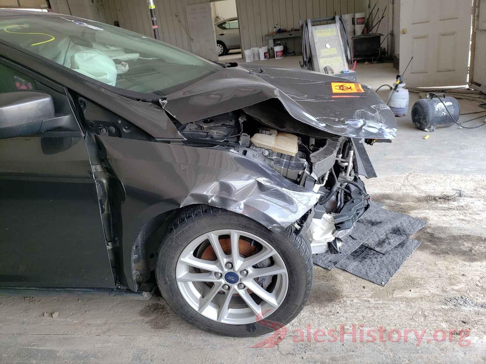 1FADP3F21JL299933 2018 FORD FOCUS