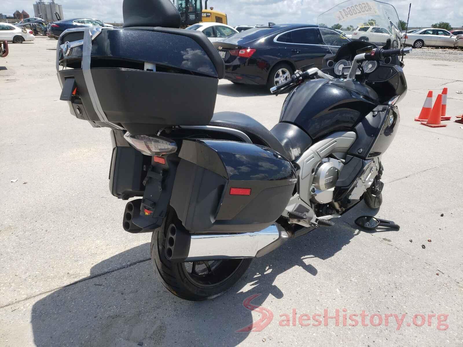 WB1061207CZZ21033 2012 BMW MOTORCYCLE