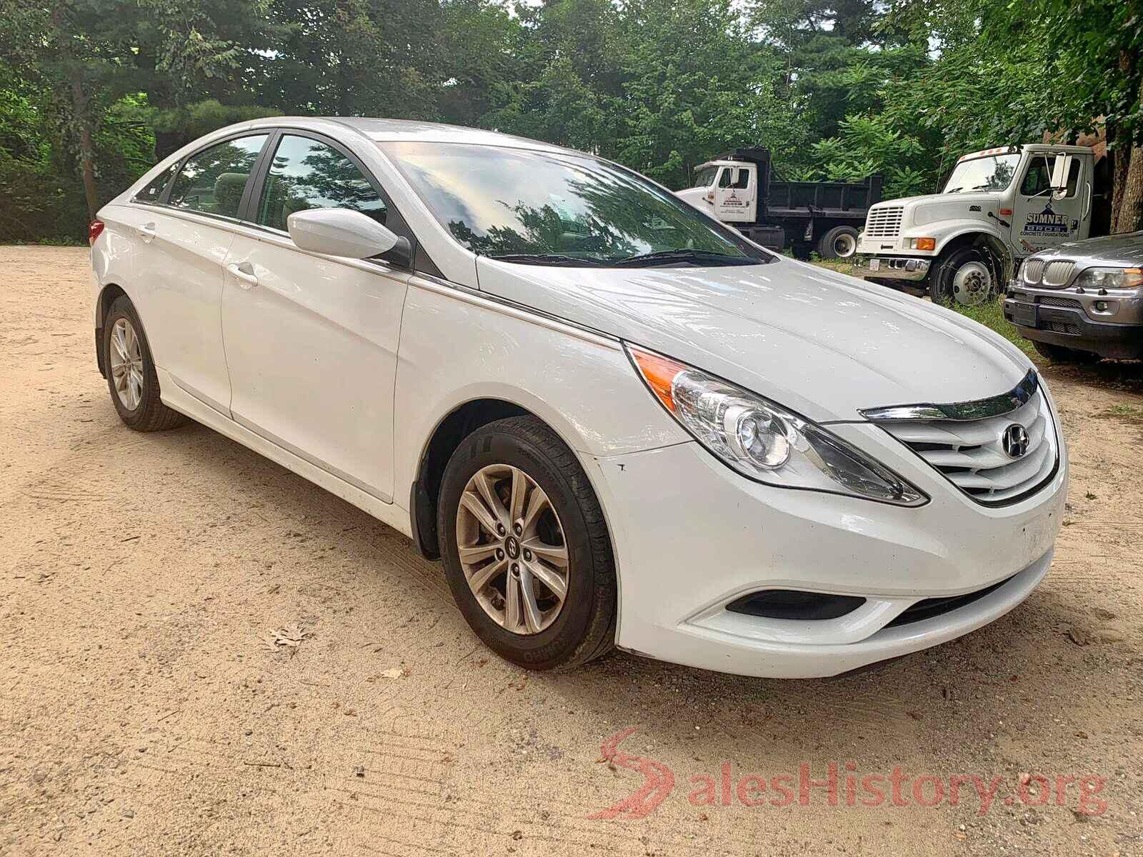 5NPEB4AC8BH139346 2011 HYUNDAI SONATA