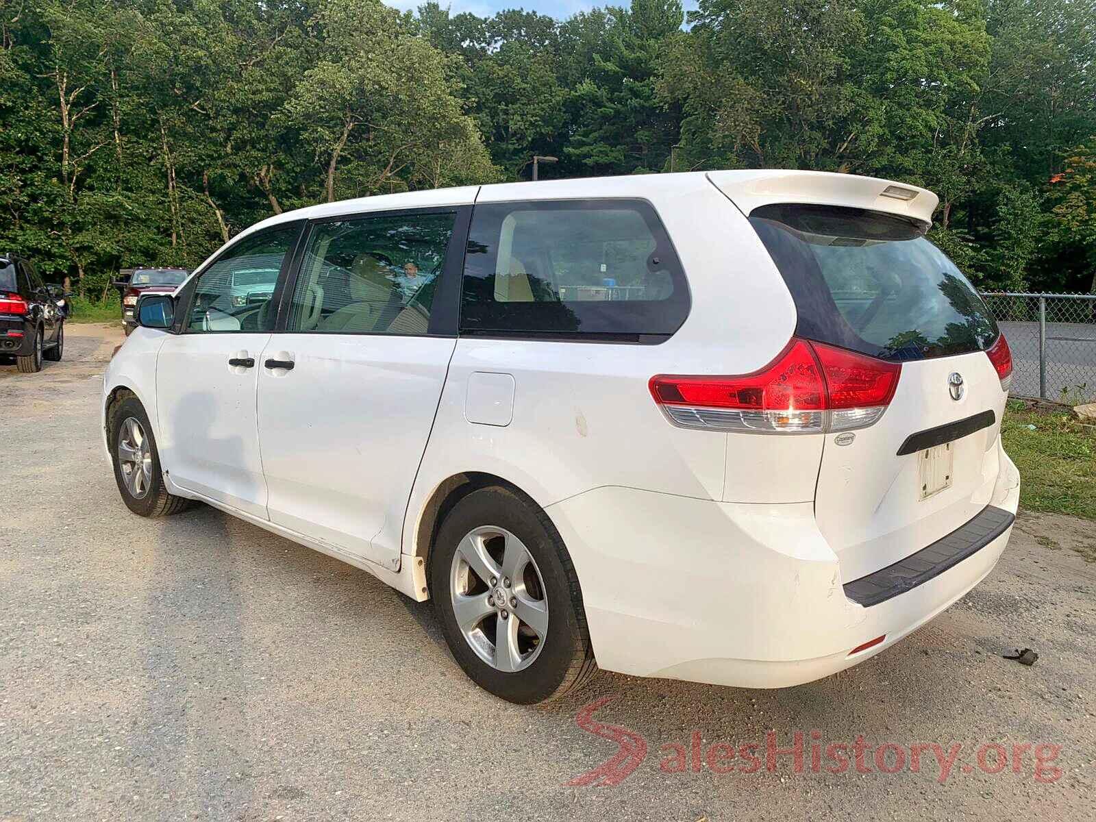 5TDZK3DC1CS231580 2012 TOYOTA SIENNA