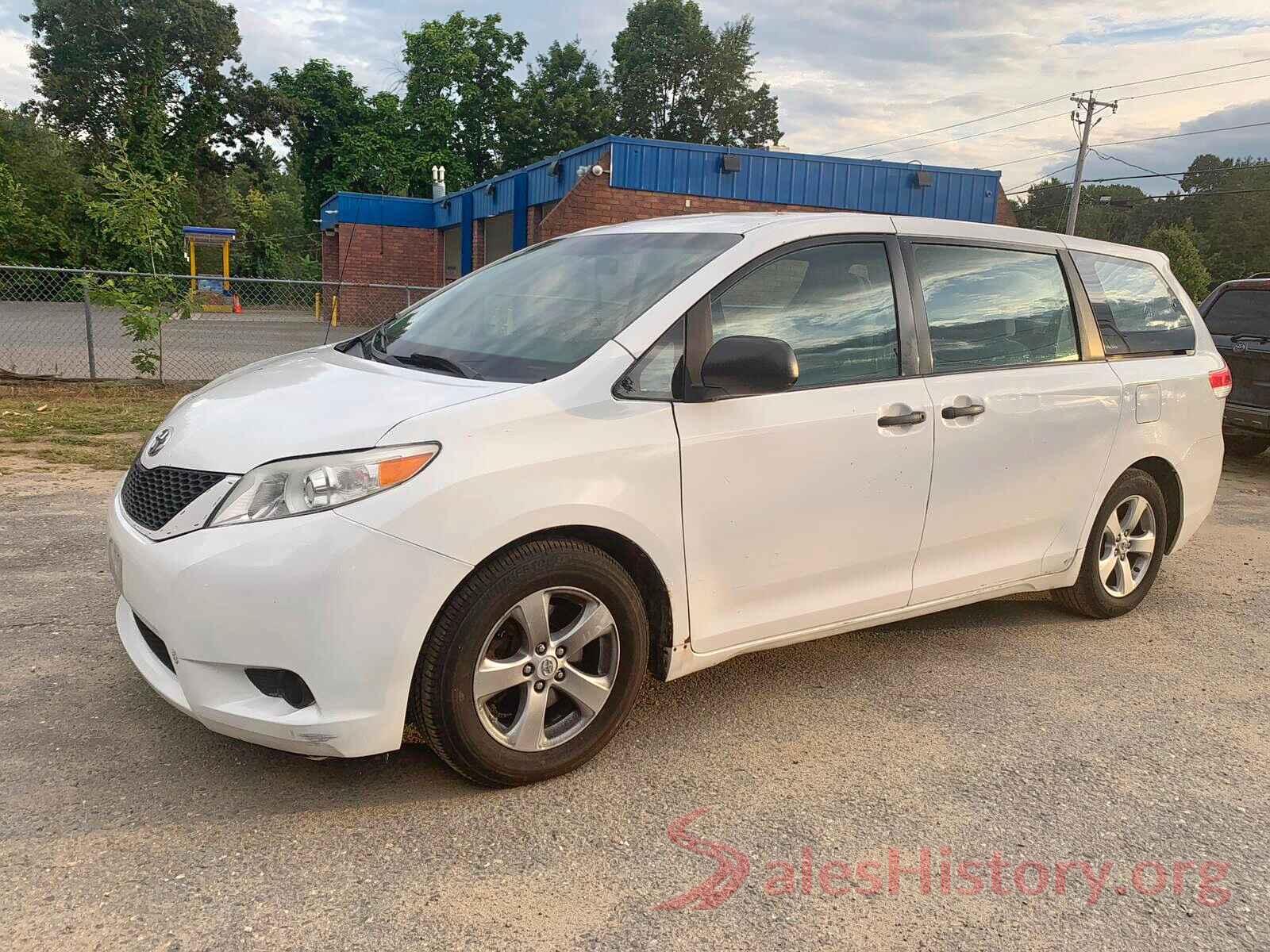 5TDZK3DC1CS231580 2012 TOYOTA SIENNA