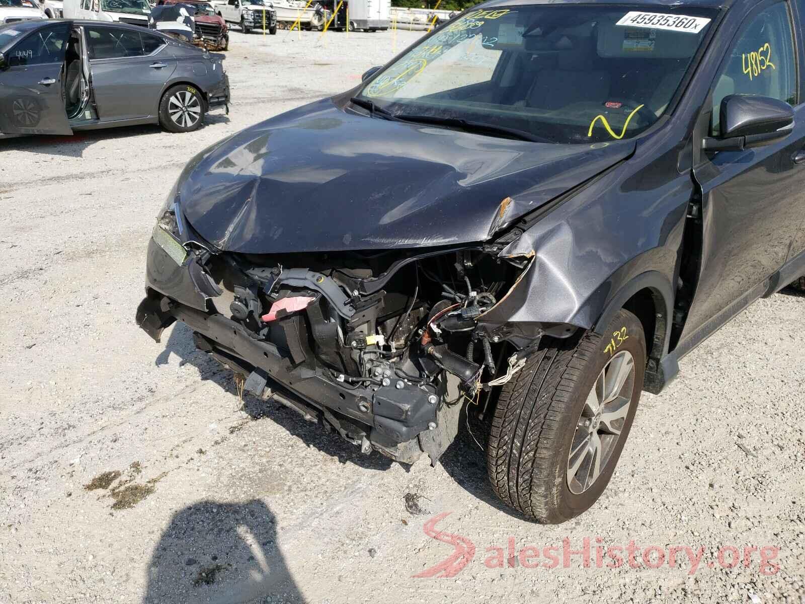 JTMWFREV5HJ129102 2017 TOYOTA RAV4