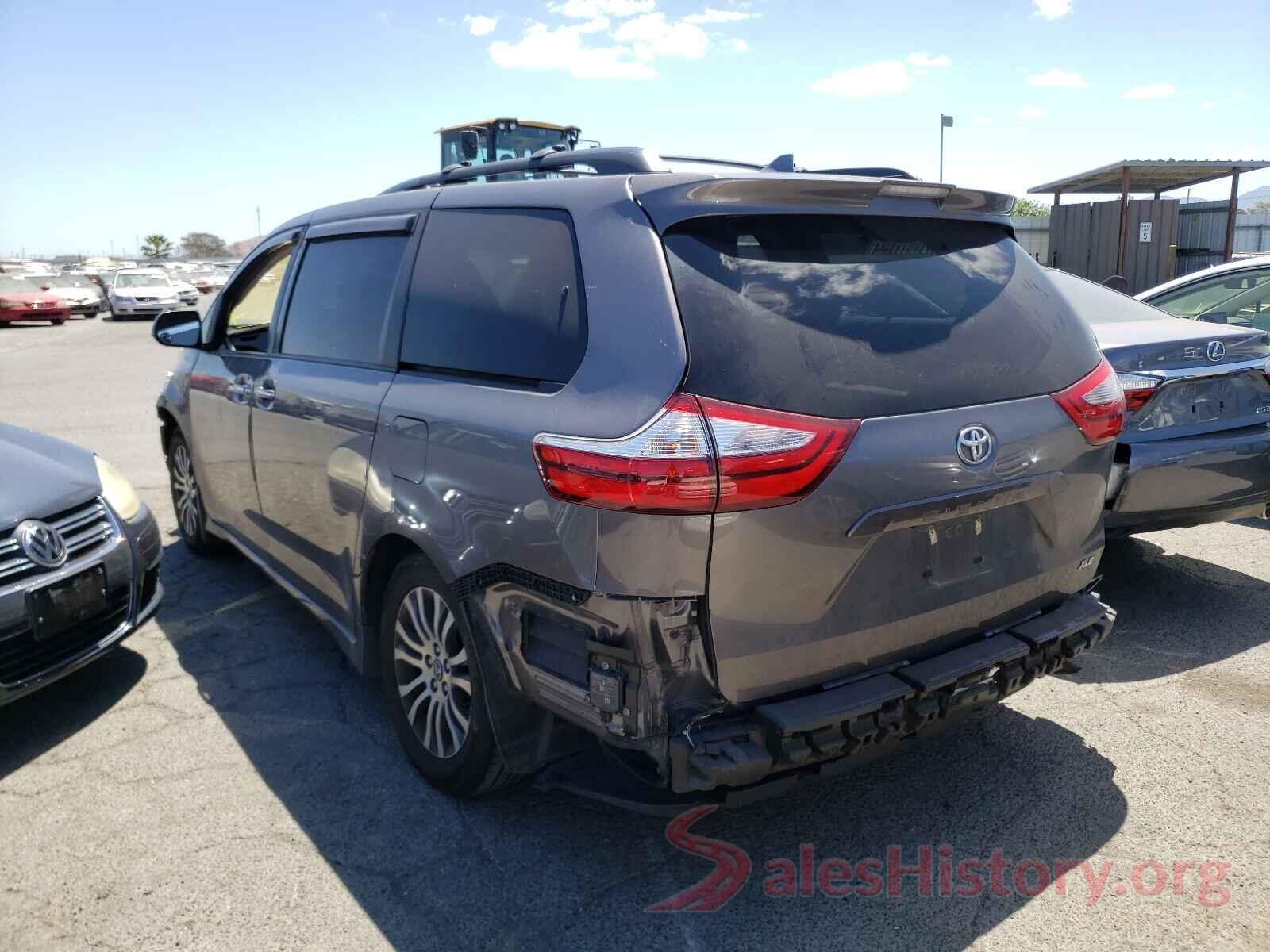 5TDYZ3DC5JS907646 2018 TOYOTA SIENNA