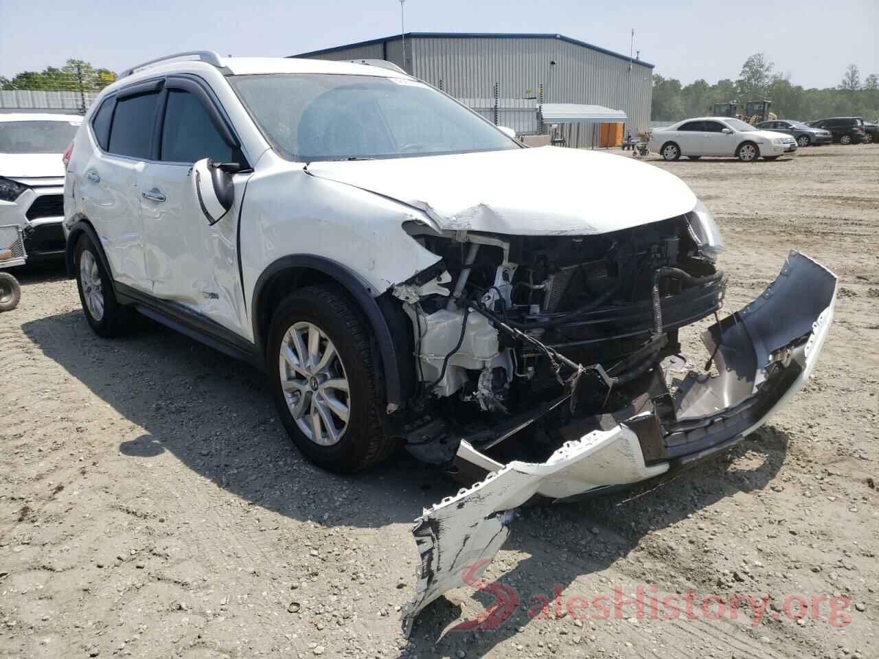 KNMAT2MT9JP532531 2018 NISSAN ROGUE