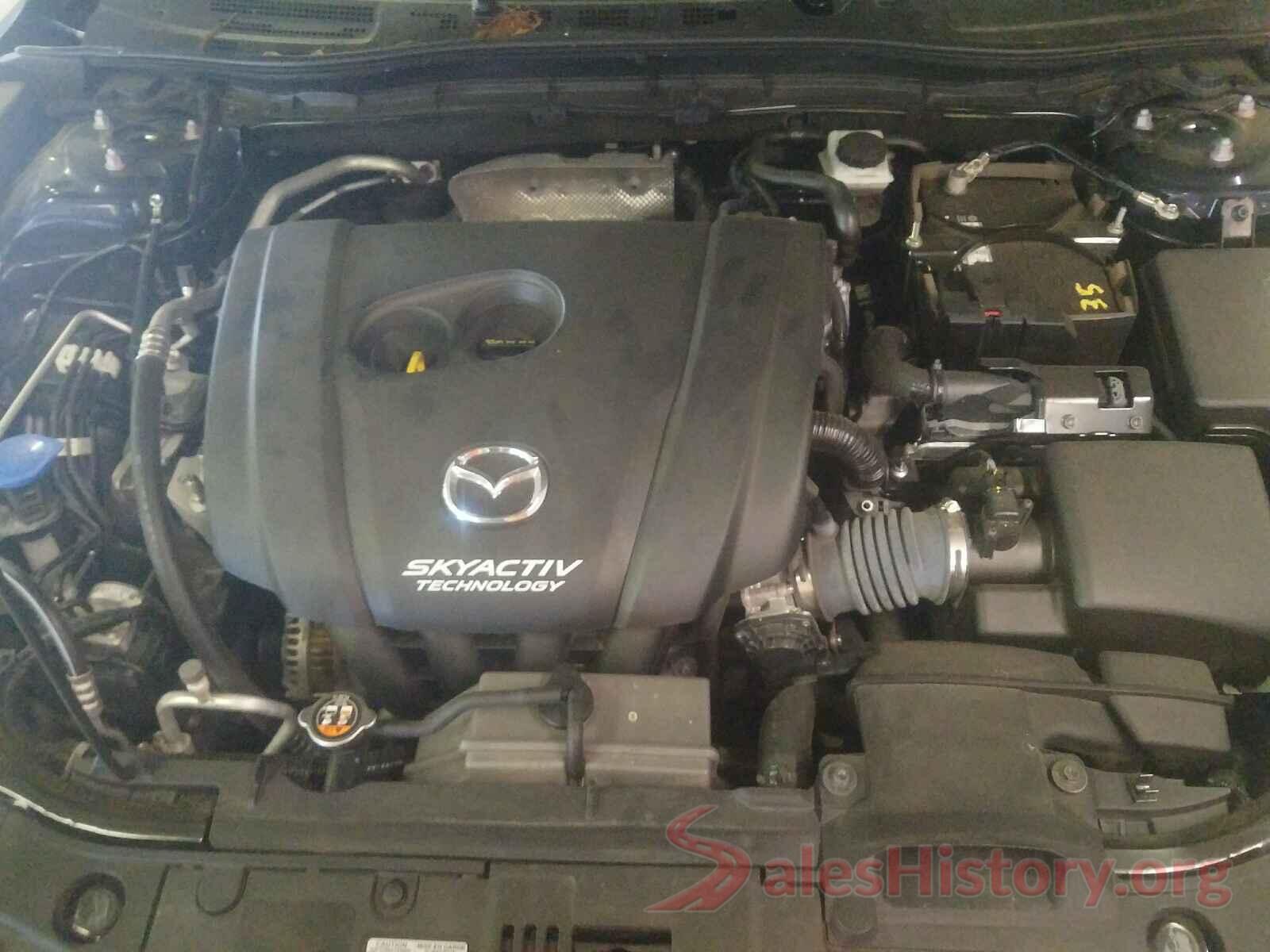 3MZBN1U73JM241165 2018 MAZDA 3