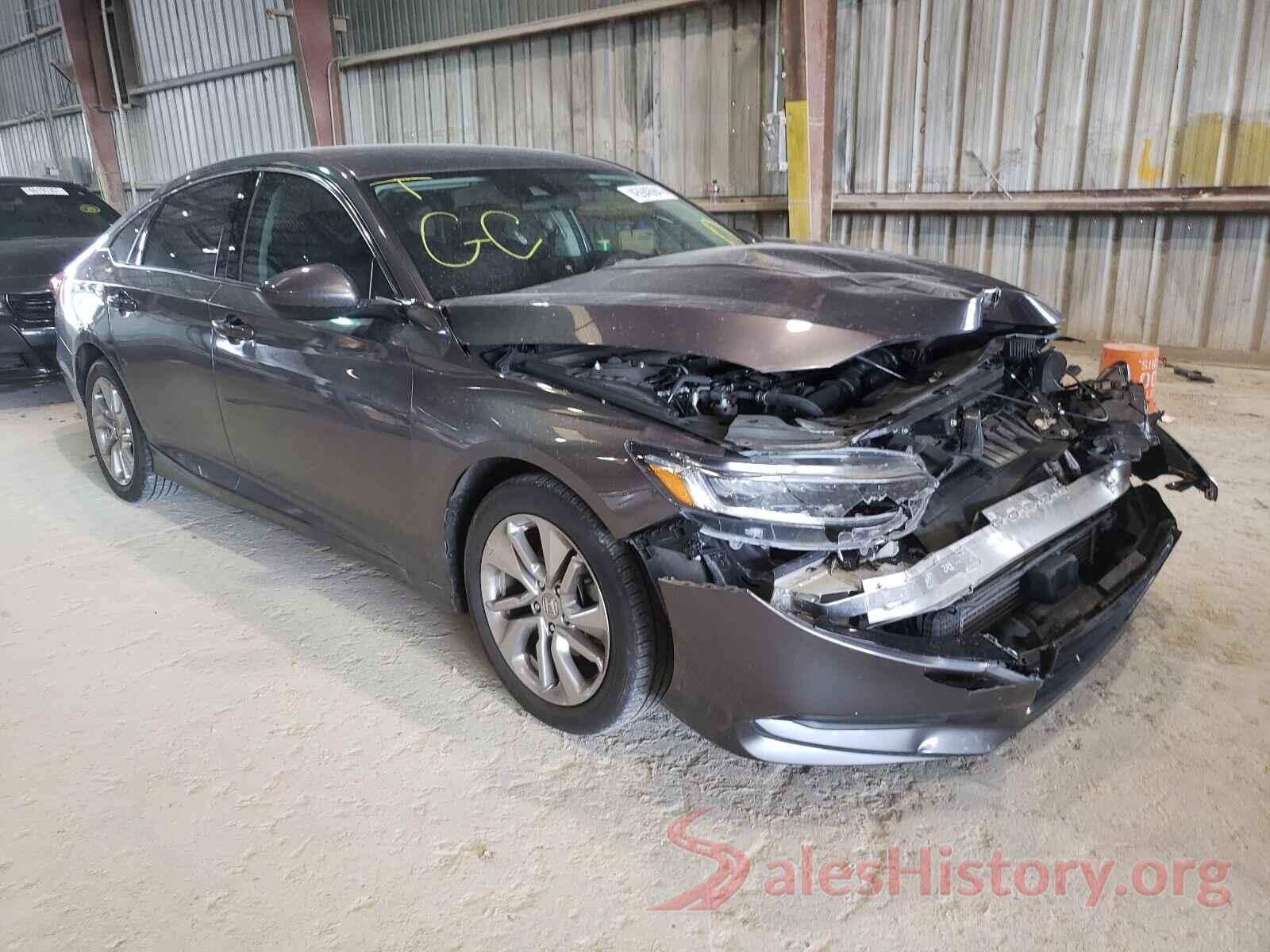 1HGCV1F17JA268299 2018 HONDA ACCORD