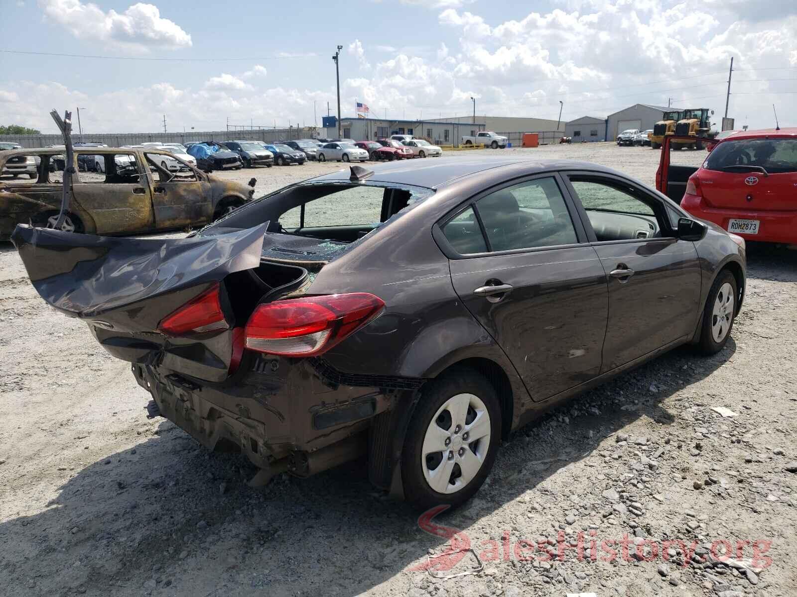 3KPFK4A78JE176813 2018 KIA FORTE