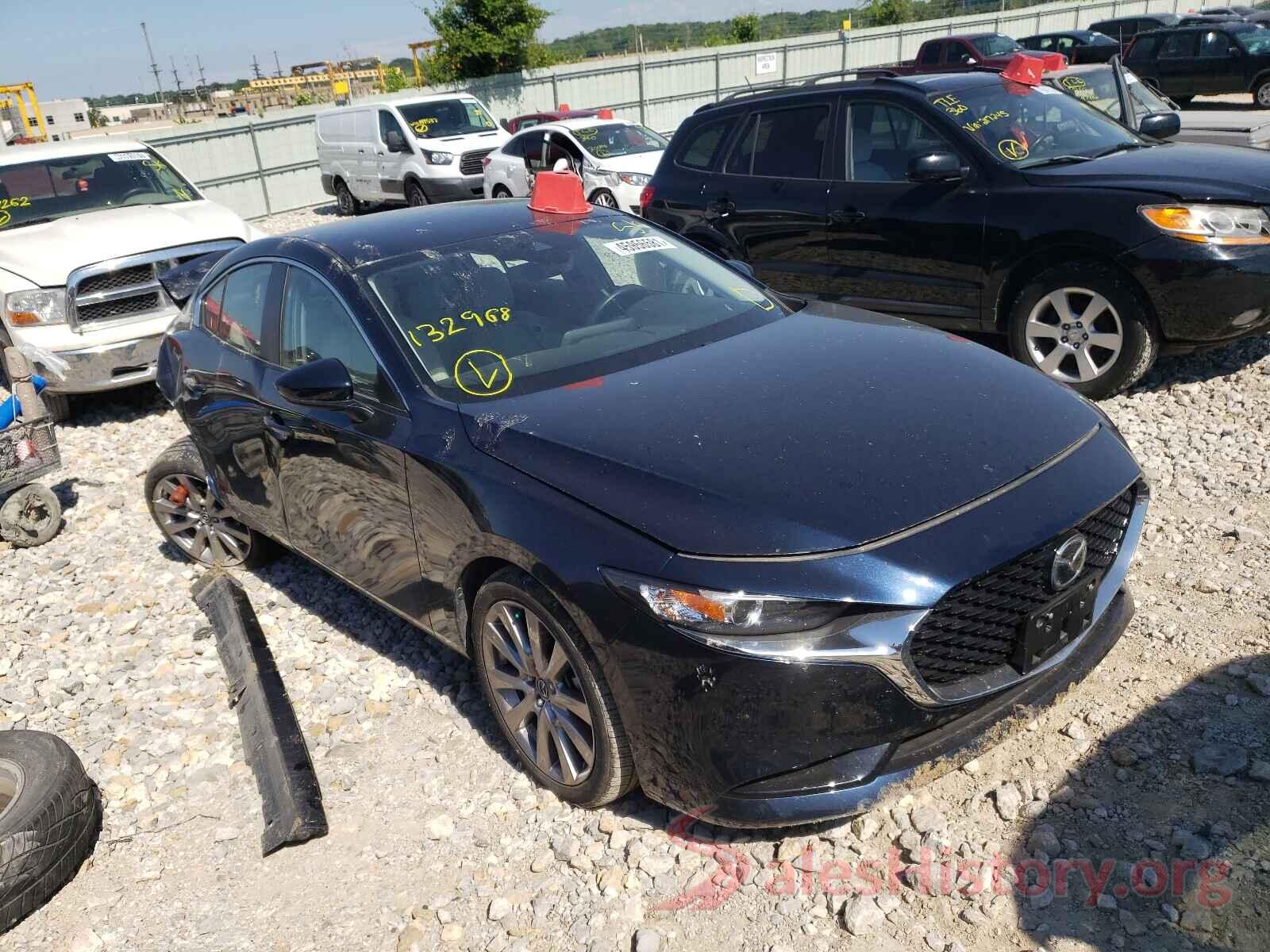 JM1BPBAM6K1132968 2019 MAZDA 3