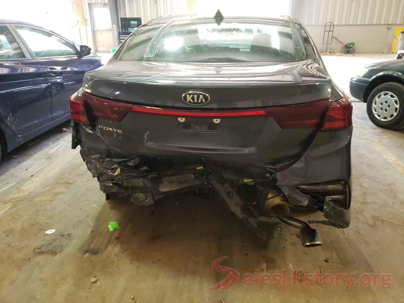 3KPF24AD1ME313696 2021 KIA FORTE