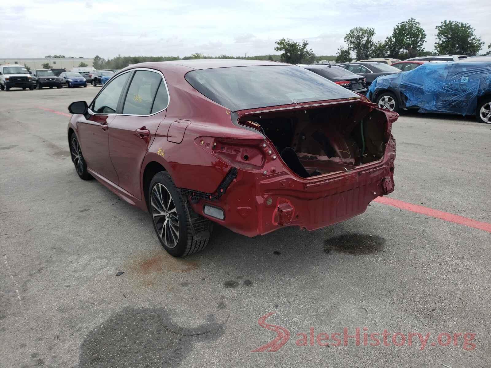 4T1B11HK6JU543618 2018 TOYOTA CAMRY