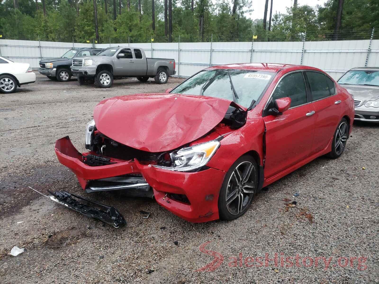 1HGCR2F54HA131084 2017 HONDA ACCORD