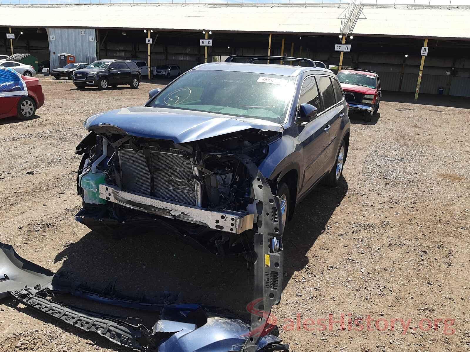 5TDDZRFH9JS821573 2018 TOYOTA HIGHLANDER