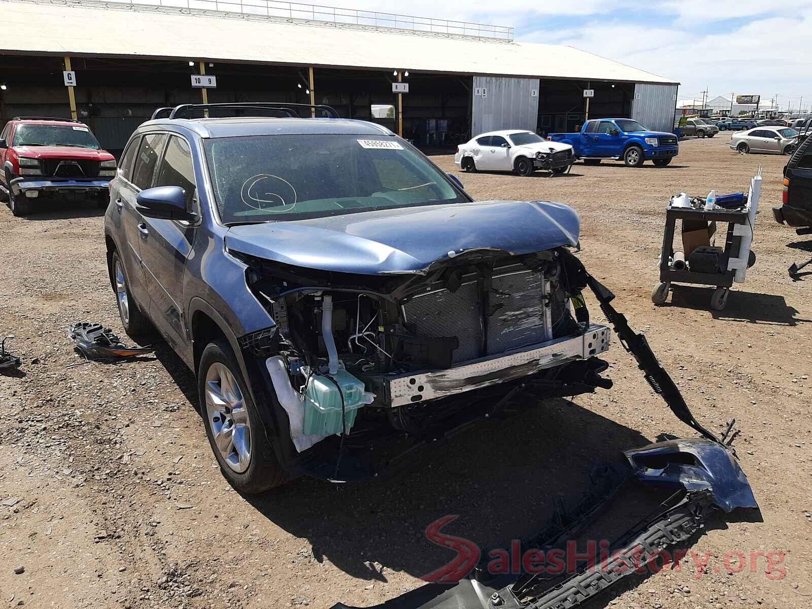 5TDDZRFH9JS821573 2018 TOYOTA HIGHLANDER