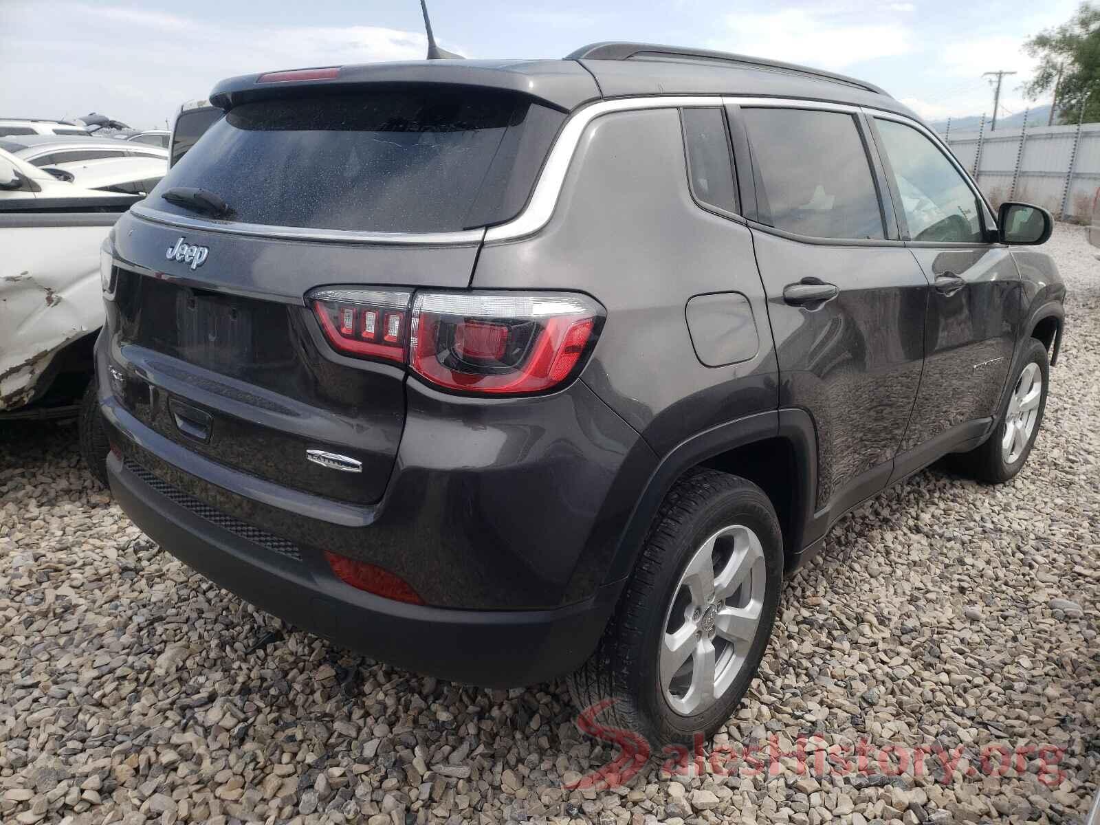 3C4NJDBB9JT456138 2018 JEEP COMPASS