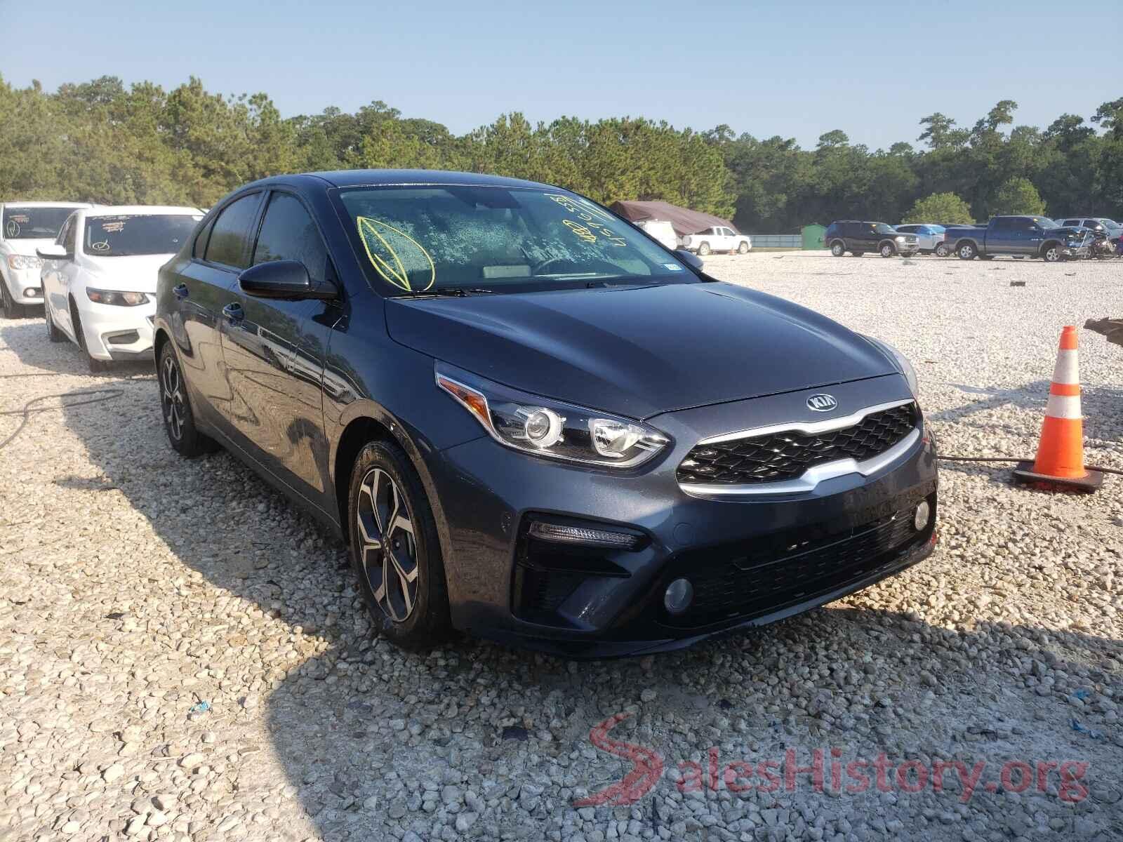 3KPF24AD2LE255886 2020 KIA FORTE