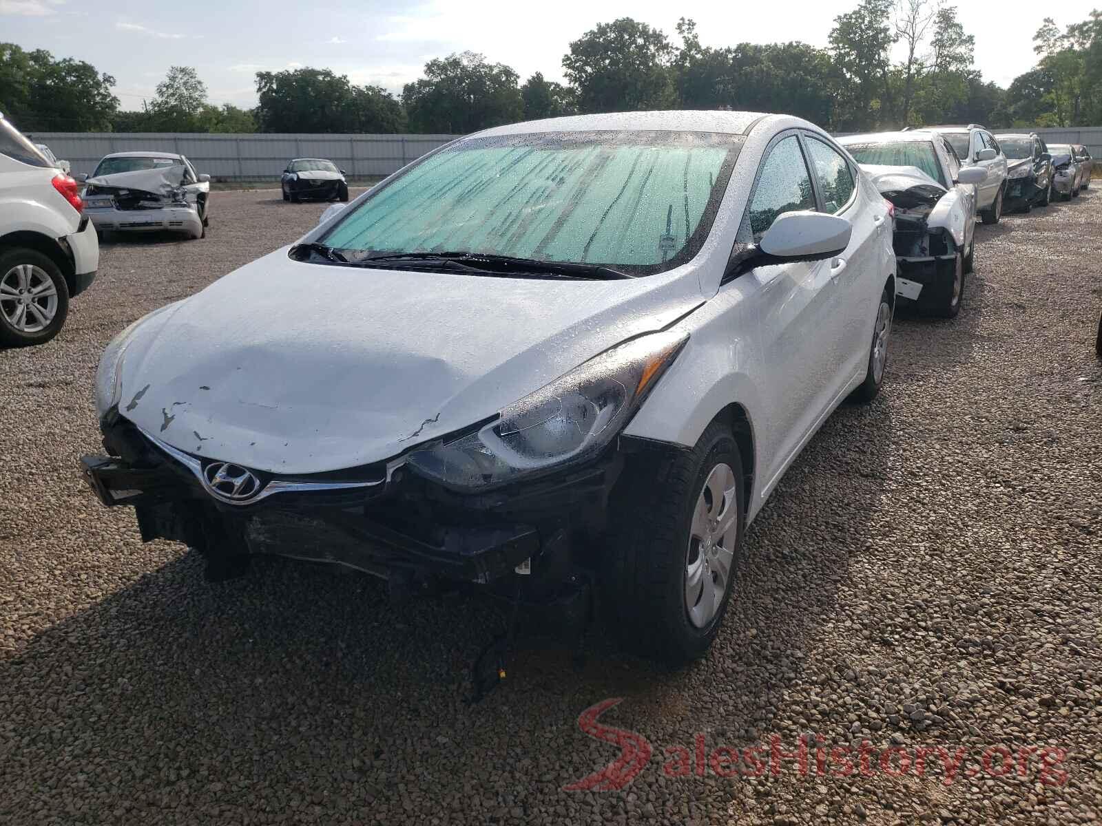 5NPDH4AE4GH757119 2016 HYUNDAI ELANTRA