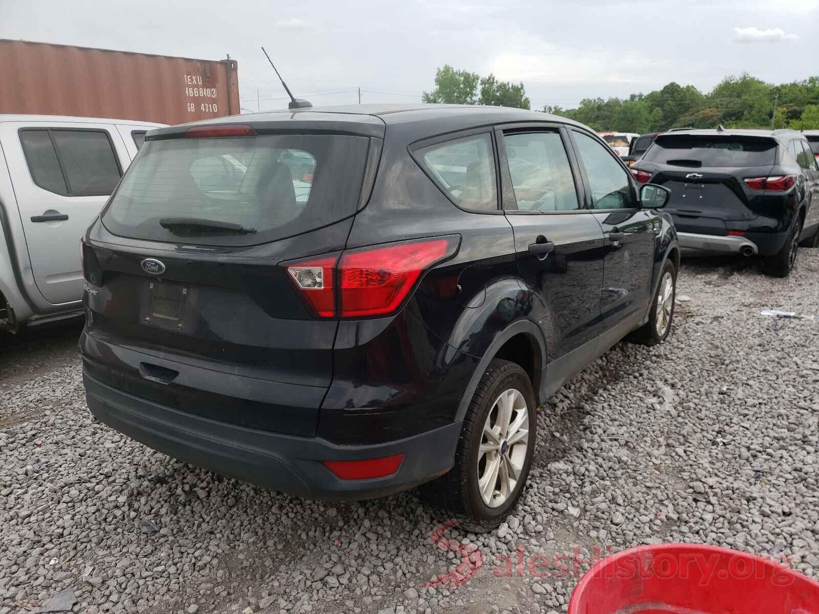 1FMCU0F73KUA10941 2019 FORD ESCAPE