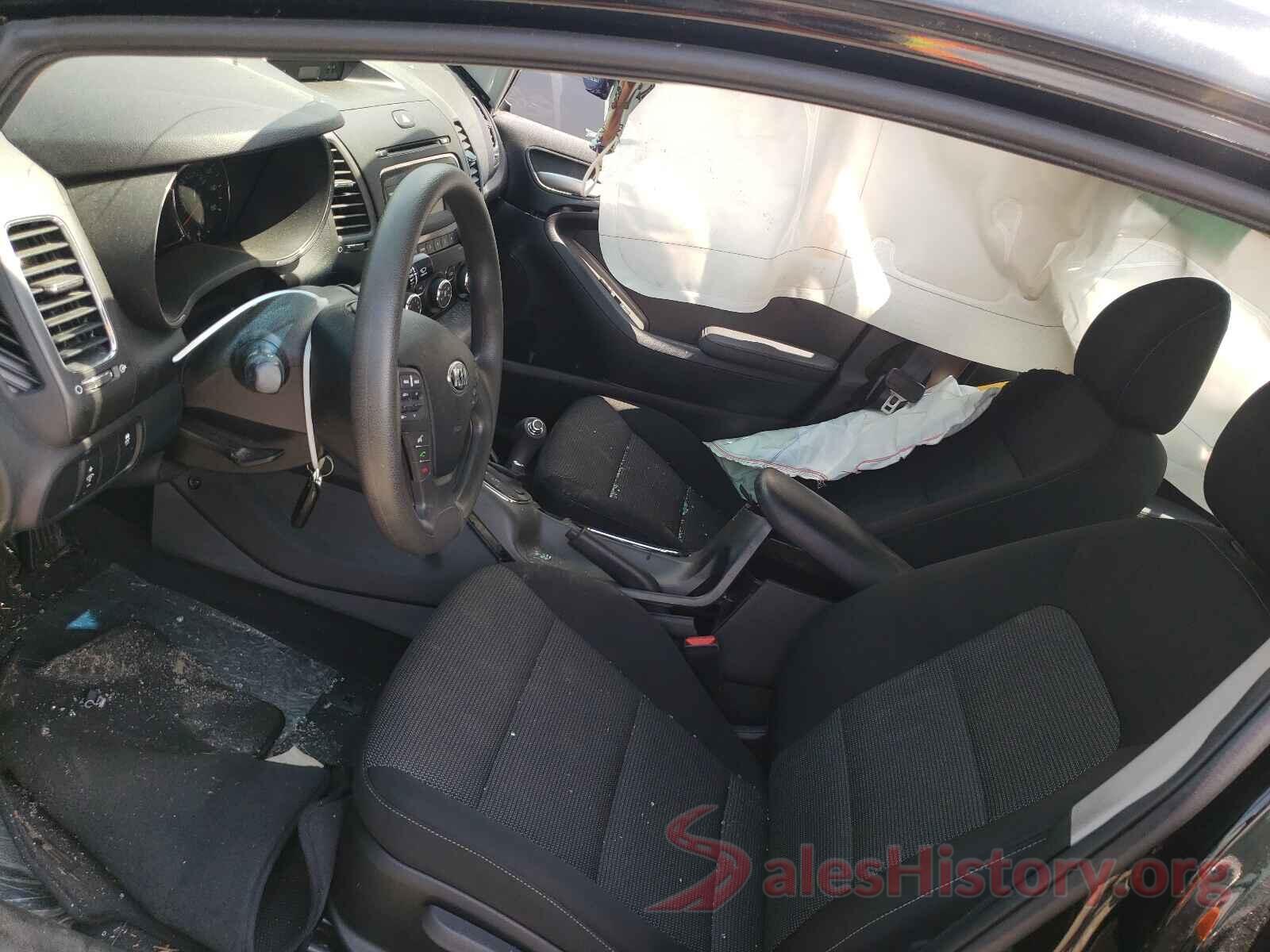 3KPFK4A77JE176625 2018 KIA FORTE