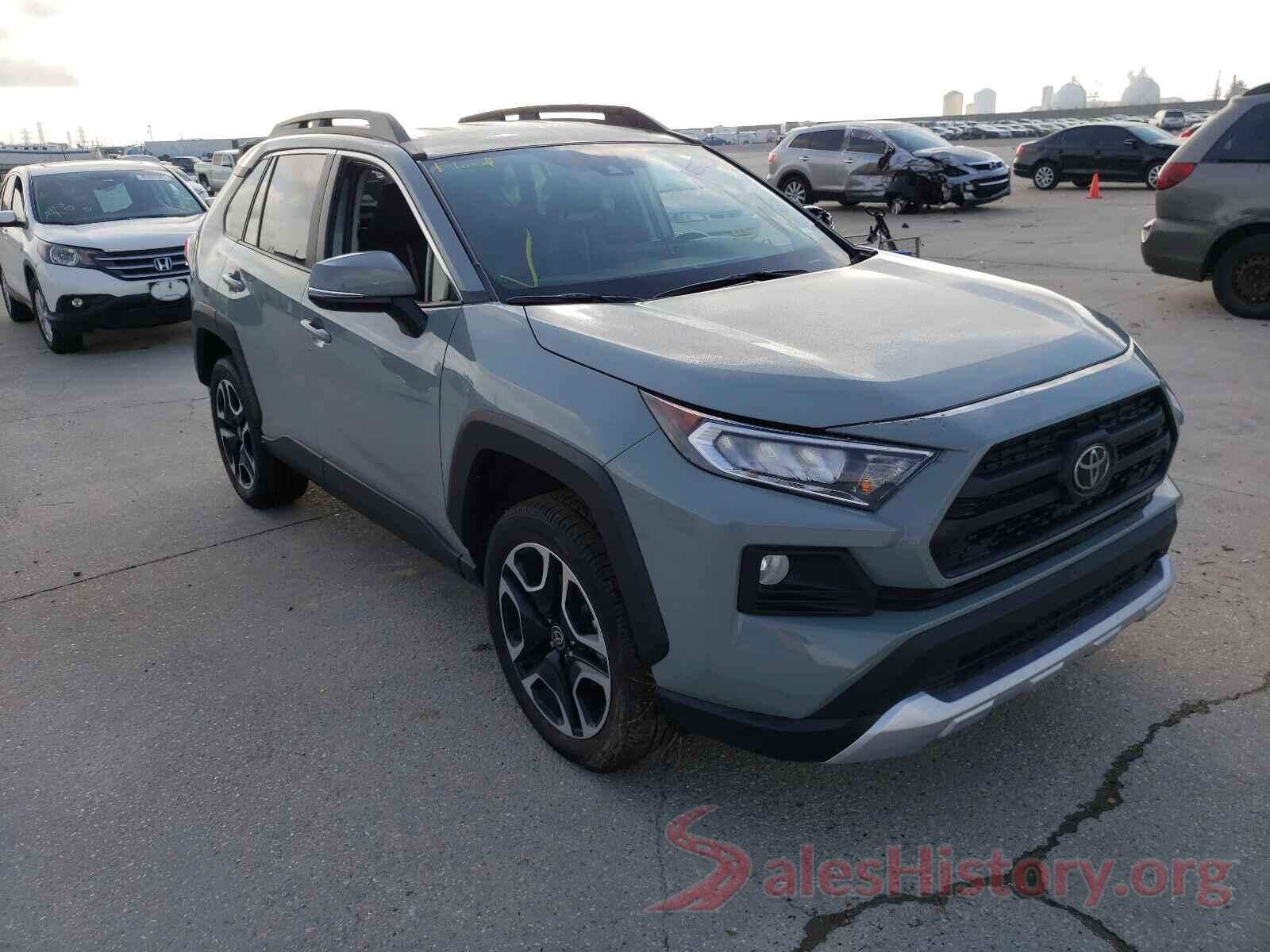 2T3J1RFV5MW185835 2021 TOYOTA RAV4