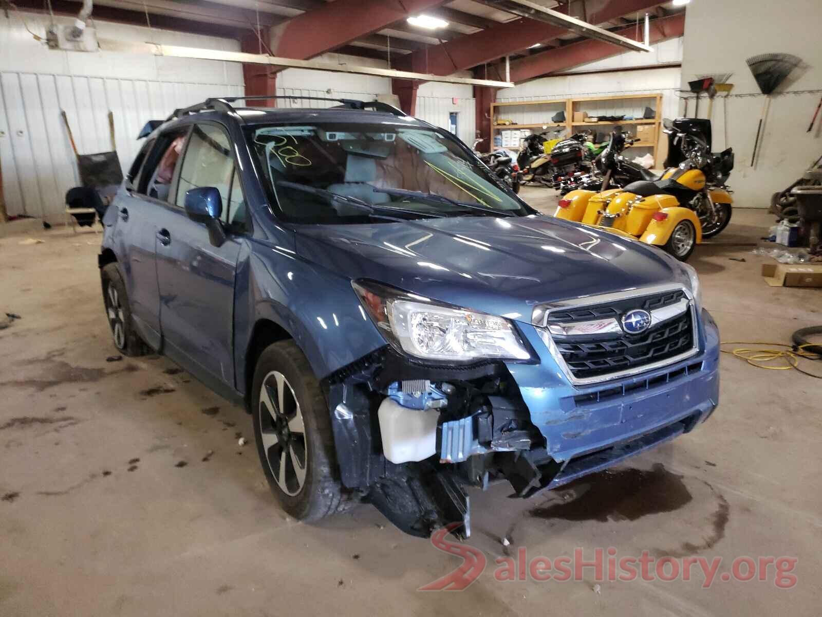 JF2SJAGC2JH558514 2018 SUBARU FORESTER