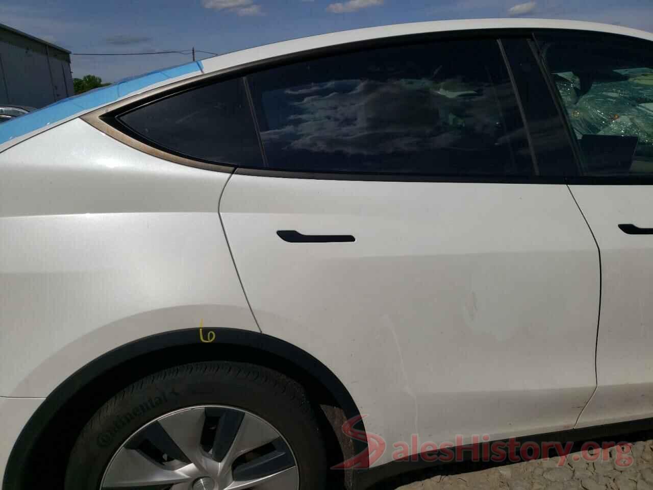 5YJYGAEE9MF145599 2021 TESLA MODEL Y