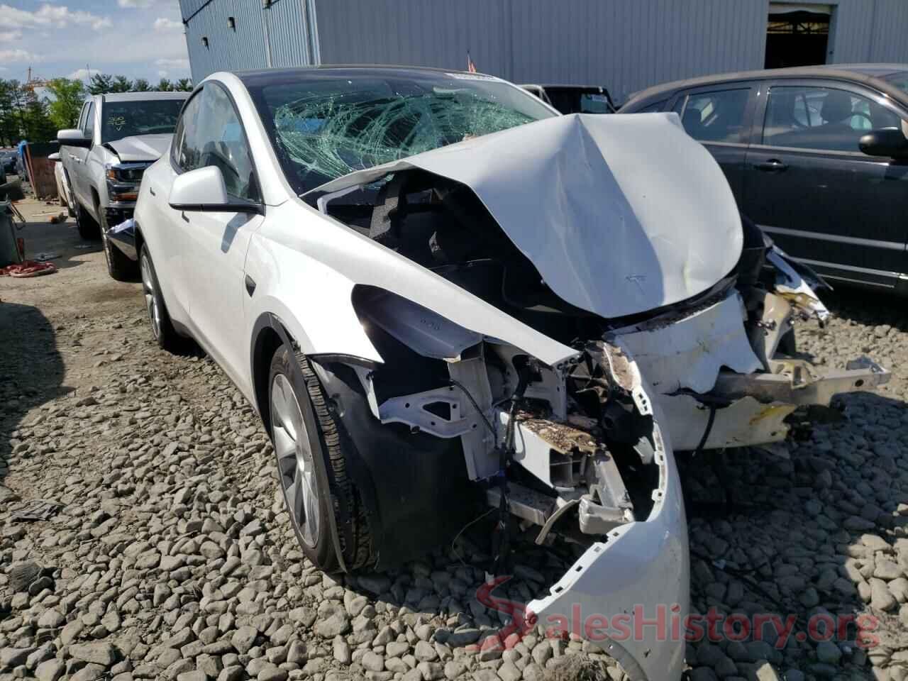 5YJYGAEE9MF145599 2021 TESLA MODEL Y