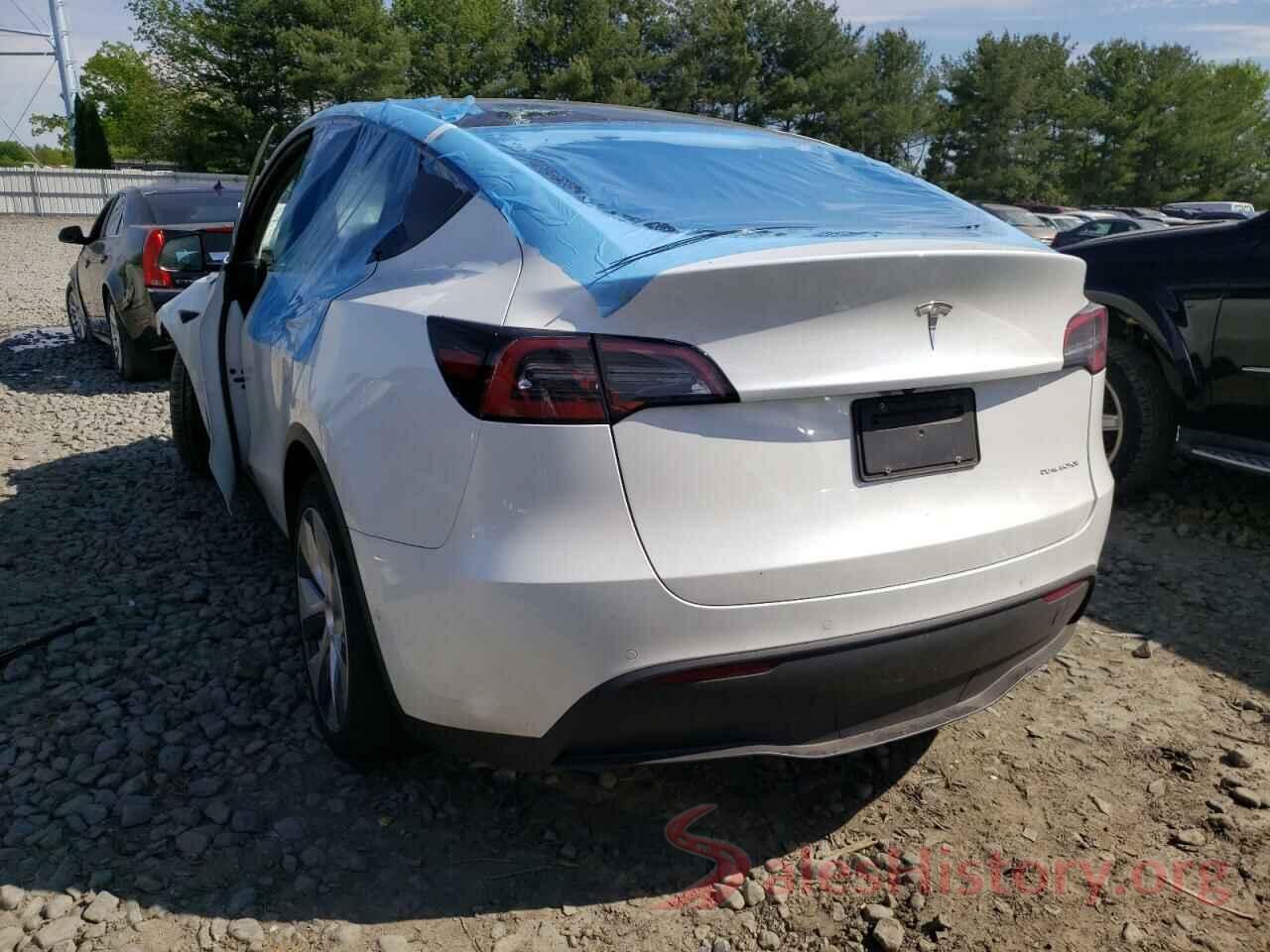 5YJYGAEE9MF145599 2021 TESLA MODEL Y