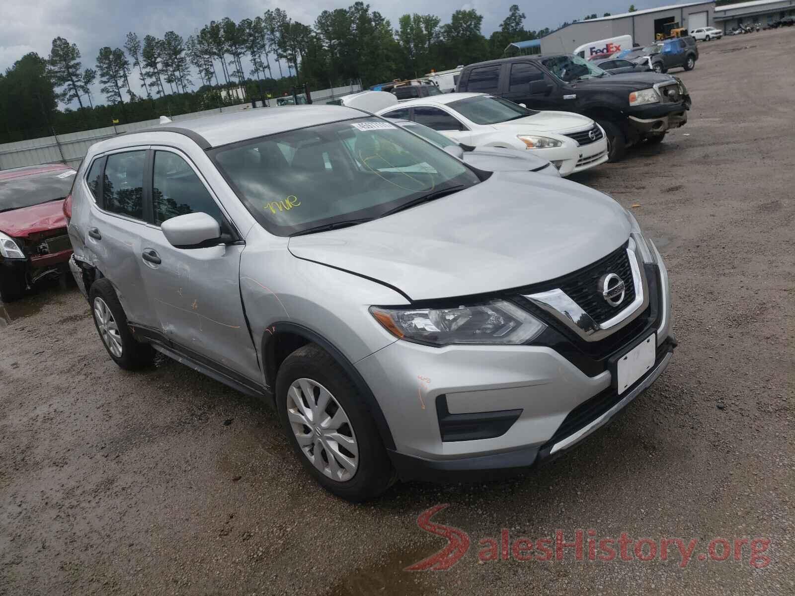 5N1AT2MV6HC798118 2017 NISSAN ROGUE