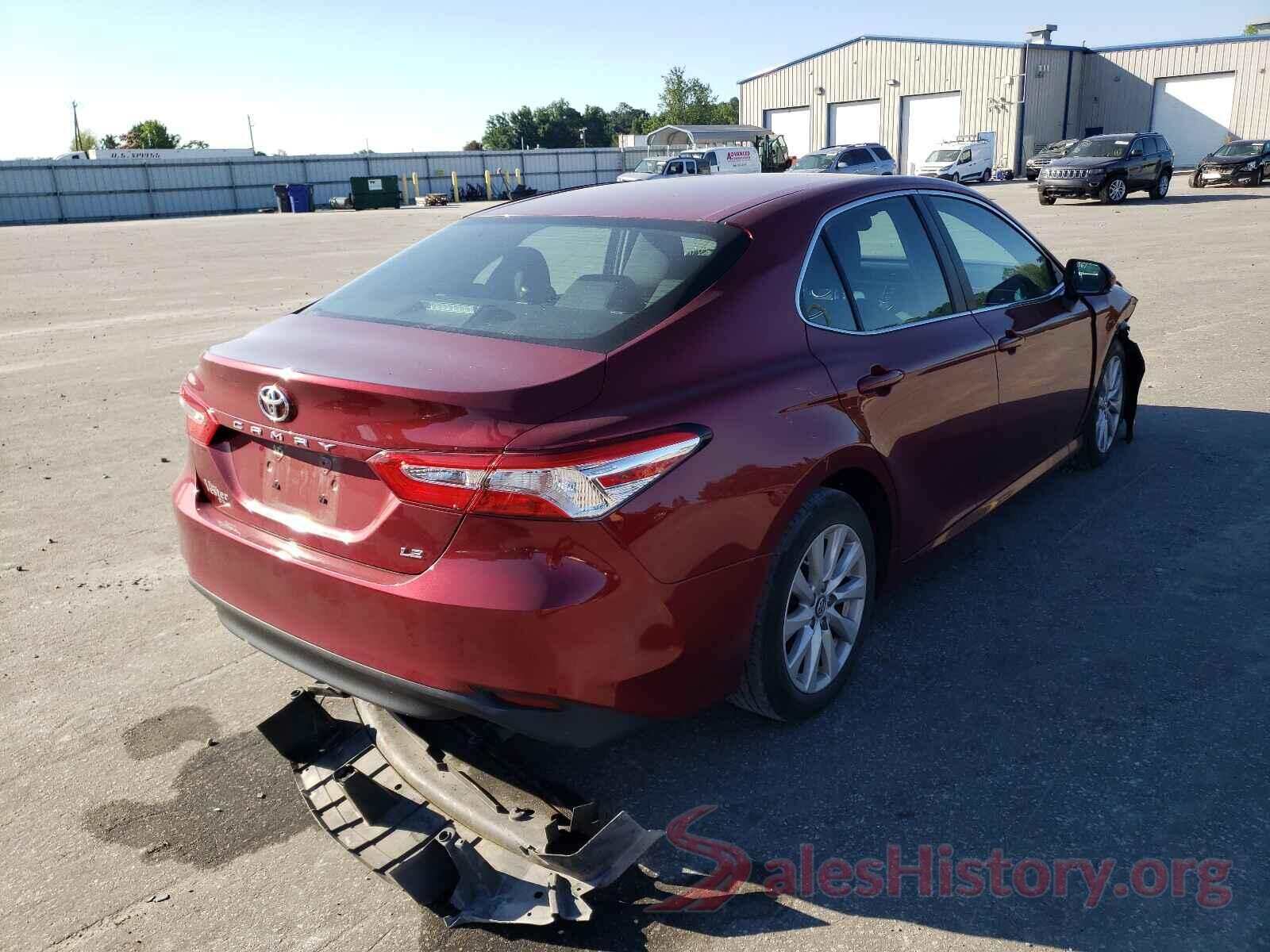 4T1B11HK8JU573431 2018 TOYOTA CAMRY