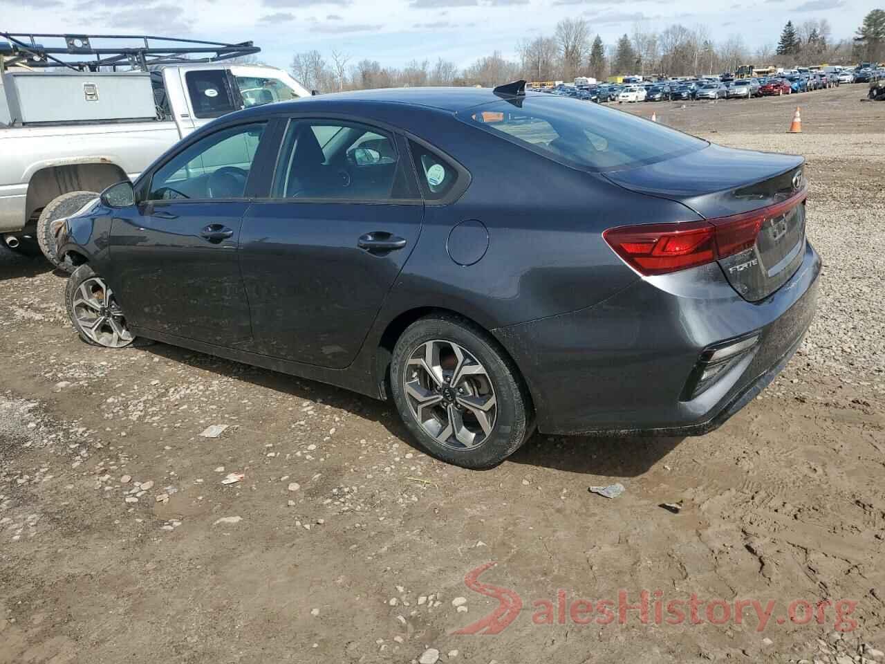 3KPF24AD8KE106185 2019 KIA FORTE