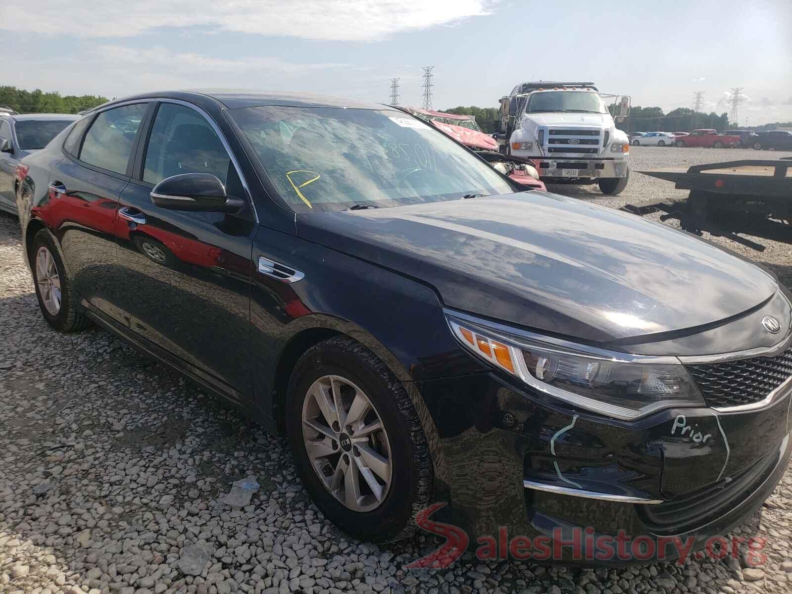 5XXGT4L36JG208855 2018 KIA OPTIMA