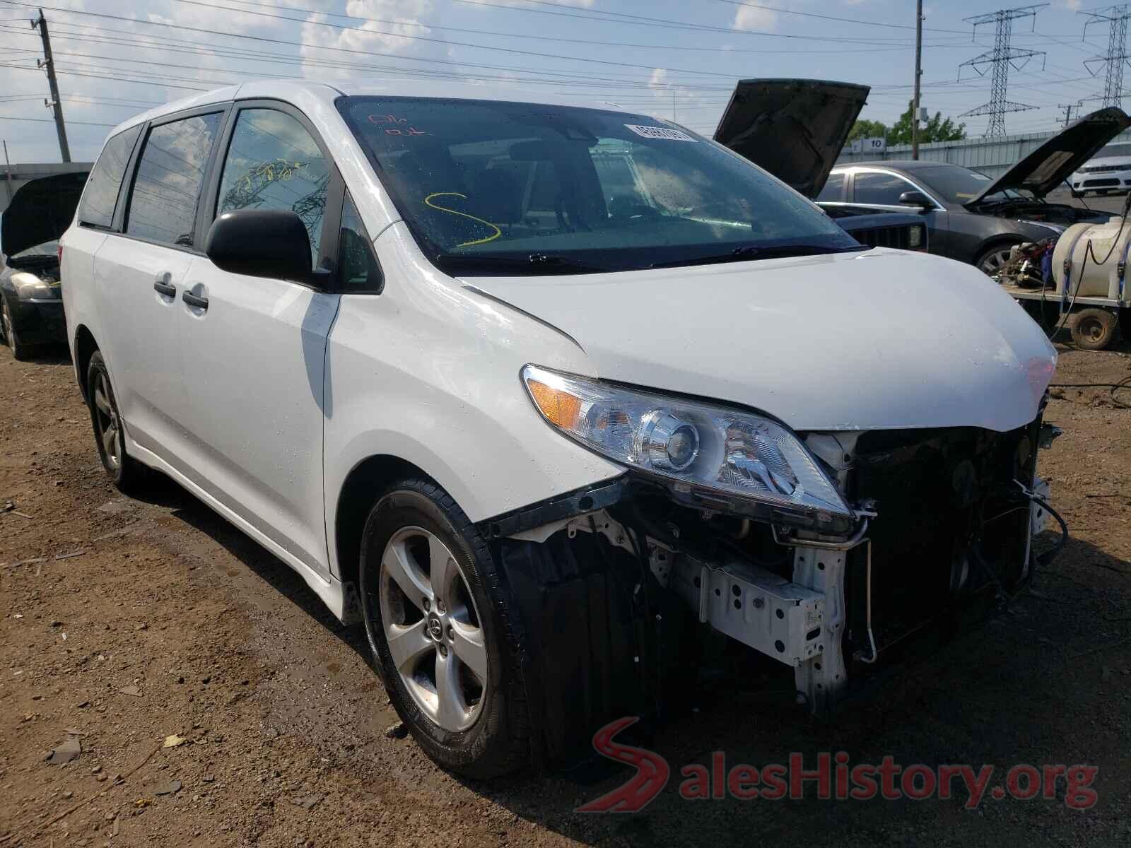 5TDZZ3DC8JS900954 2018 TOYOTA SIENNA