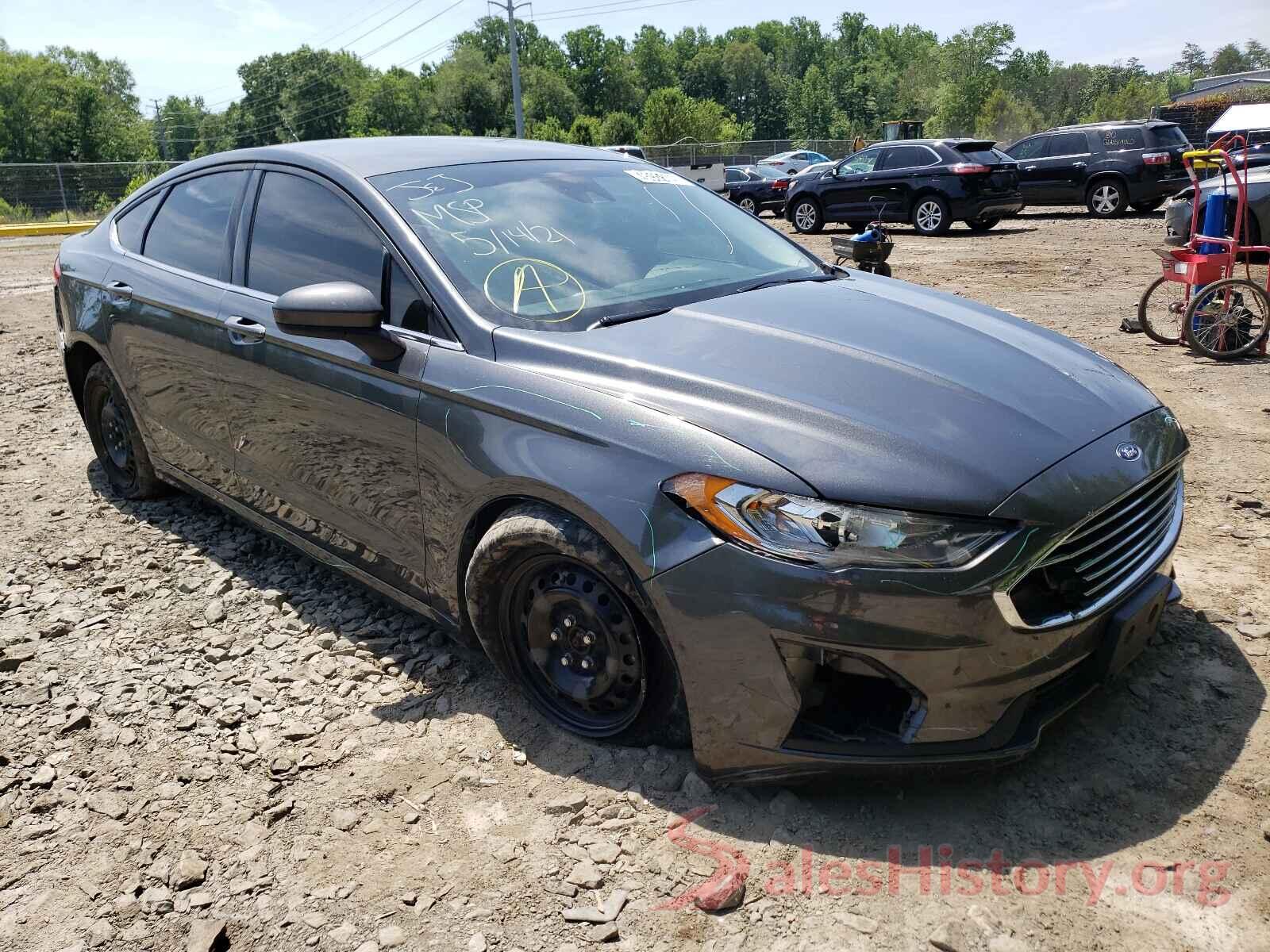 3FA6P0G71KR128555 2019 FORD FUSION