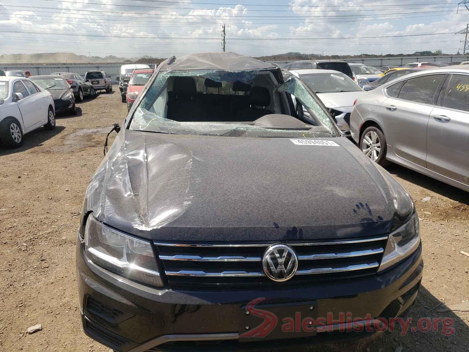 3VV2B7AX4KM069752 2019 VOLKSWAGEN TIGUAN