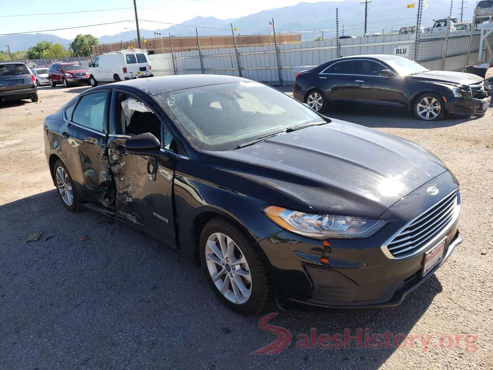 3FA6P0LU4KR143739 2019 FORD FUSION