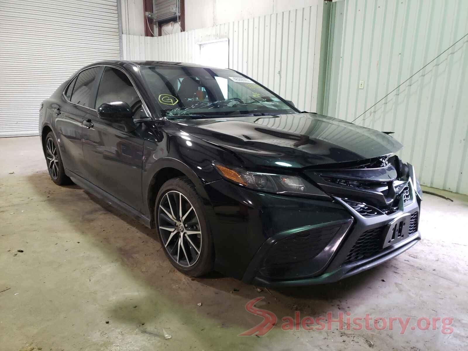 4T1G11AKXMU521402 2021 TOYOTA CAMRY