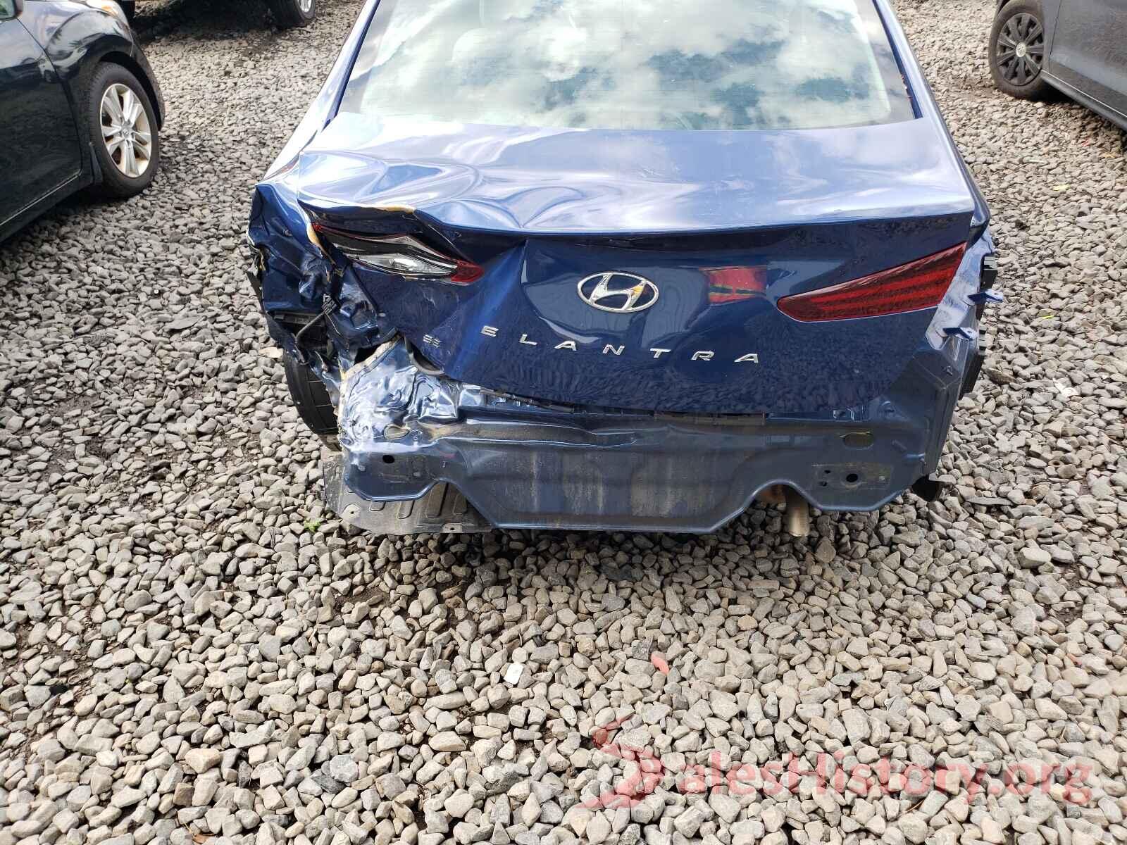 5NPD74LF5KH441455 2019 HYUNDAI ELANTRA