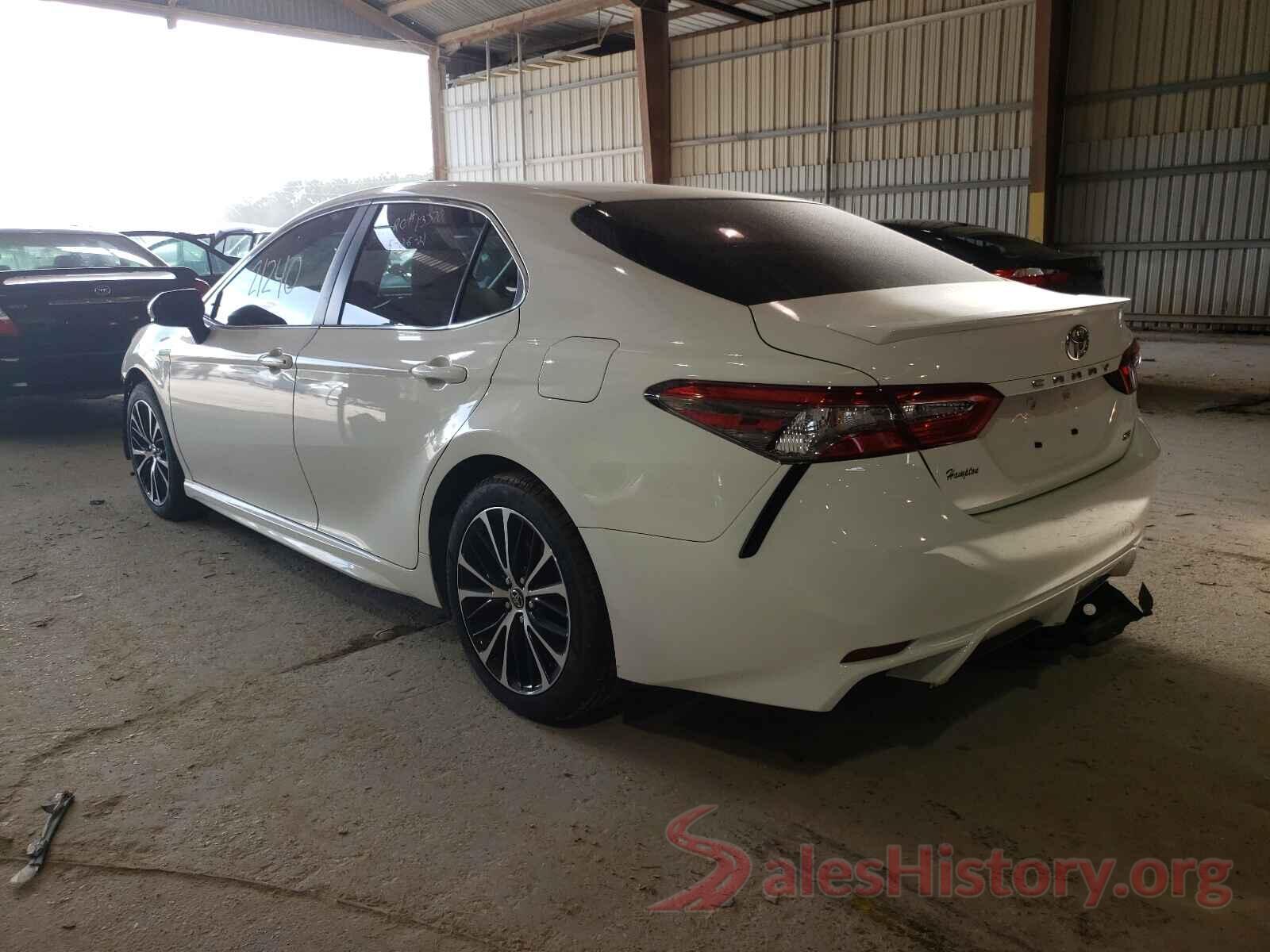 JTNB11HK0J3070160 2018 TOYOTA CAMRY