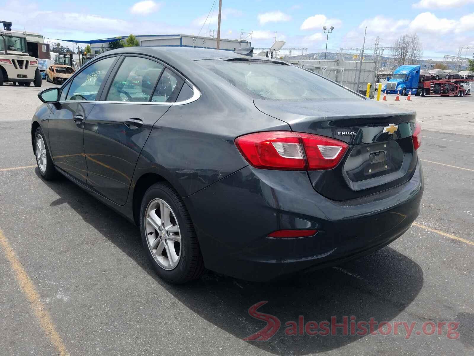 1G1BE5SM8J7181986 2018 CHEVROLET CRUZE