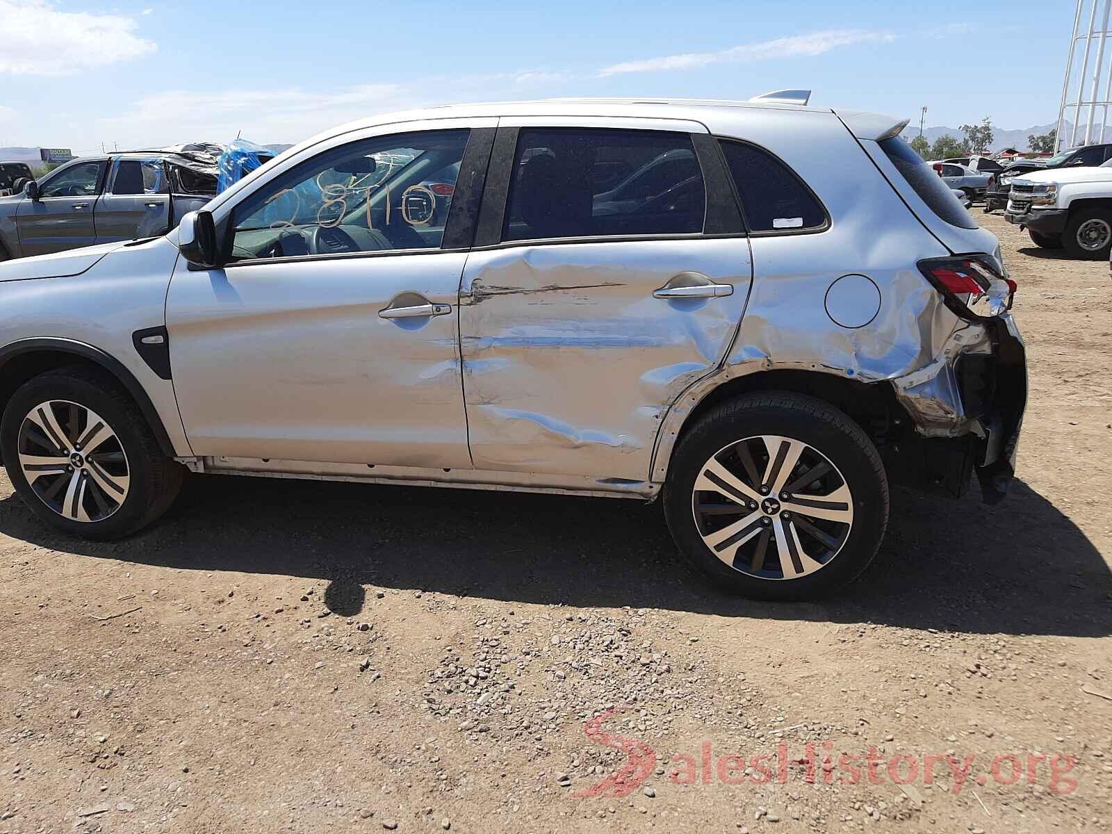 JA4AR3AU1LU024795 2020 MITSUBISHI OUTLANDER