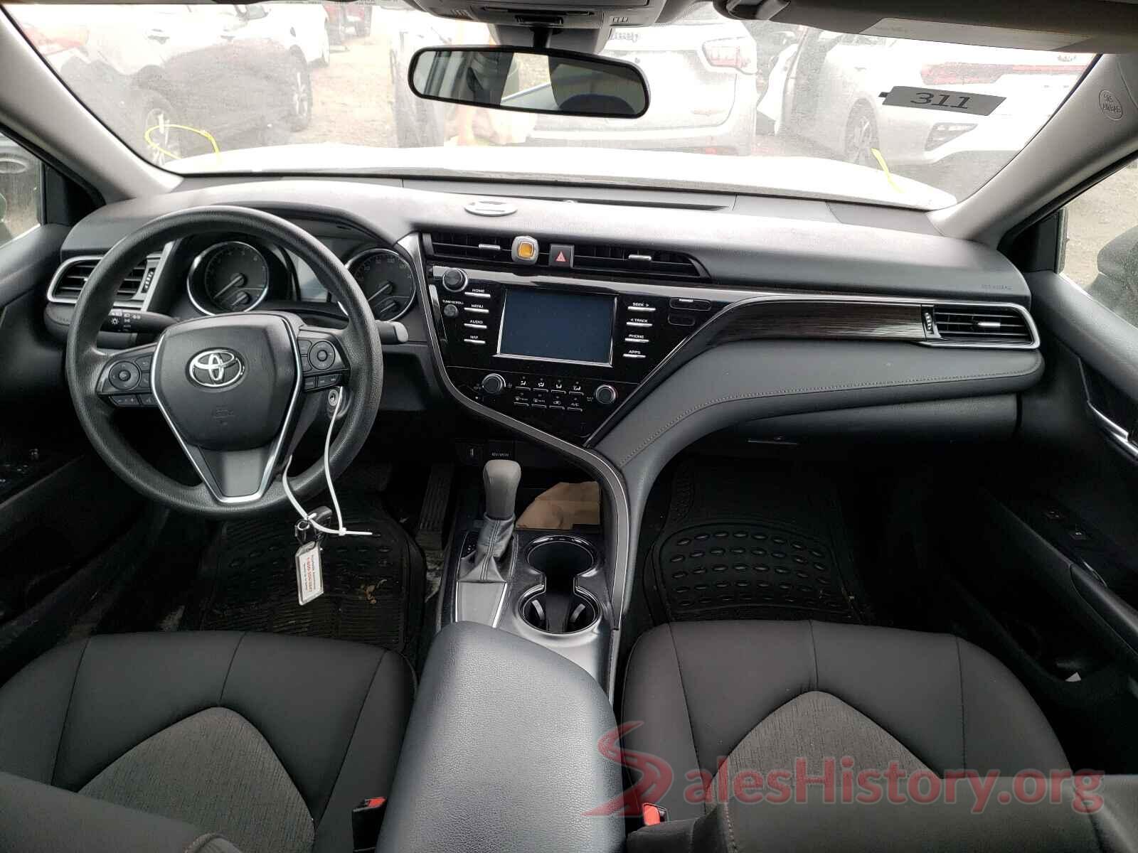 4T1B11HK8KU195077 2019 TOYOTA CAMRY