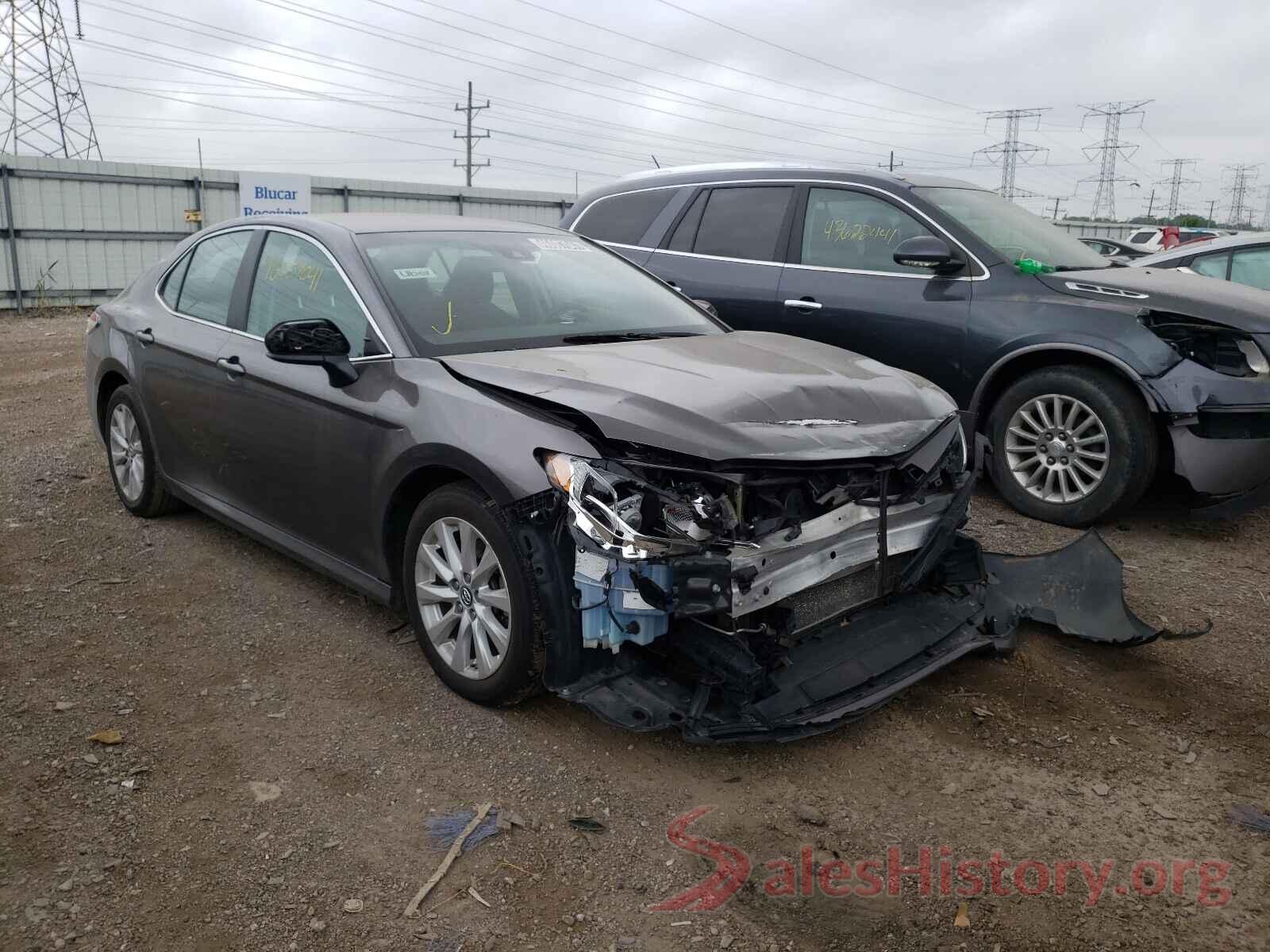 4T1B11HK8KU195077 2019 TOYOTA CAMRY