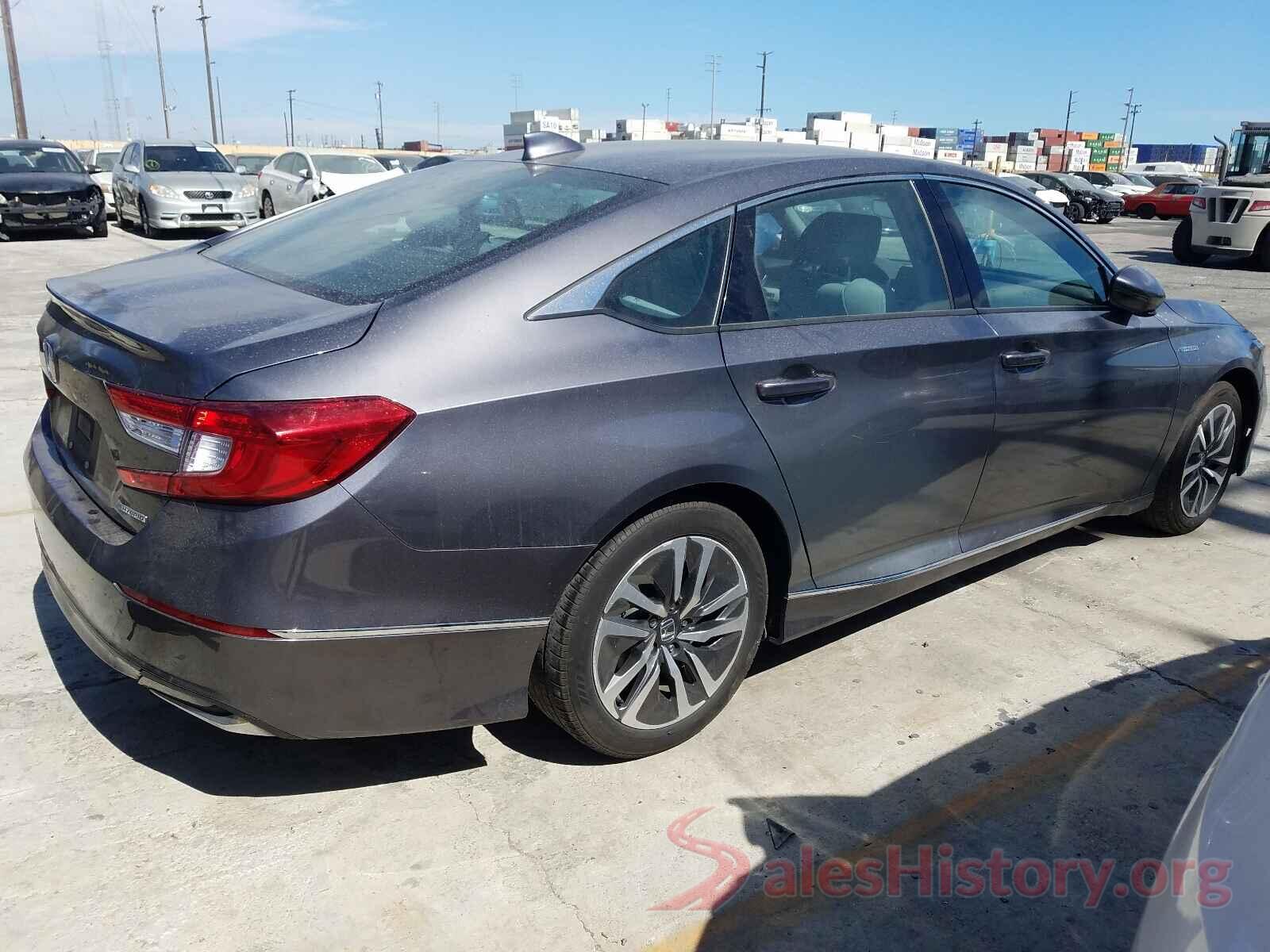 1HGCV3F61JA011078 2018 HONDA ACCORD