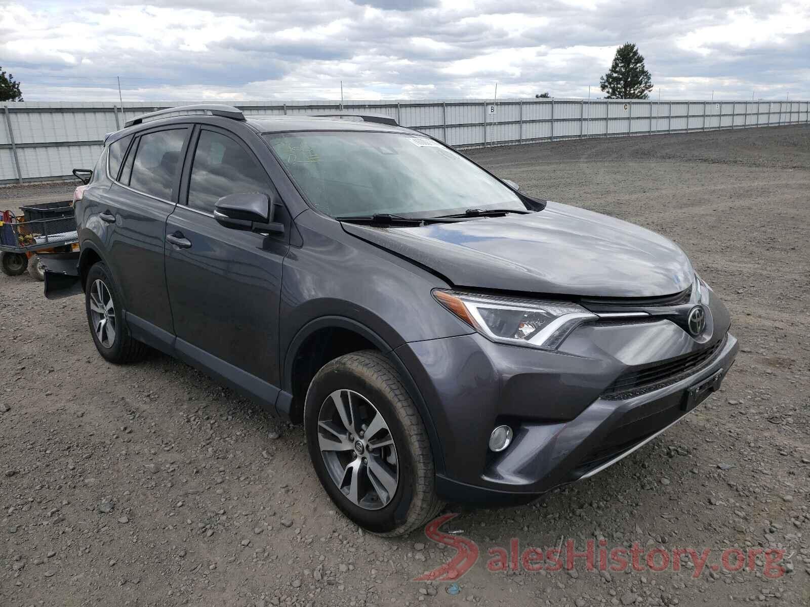 2T3RFREV7JW784284 2018 TOYOTA RAV4