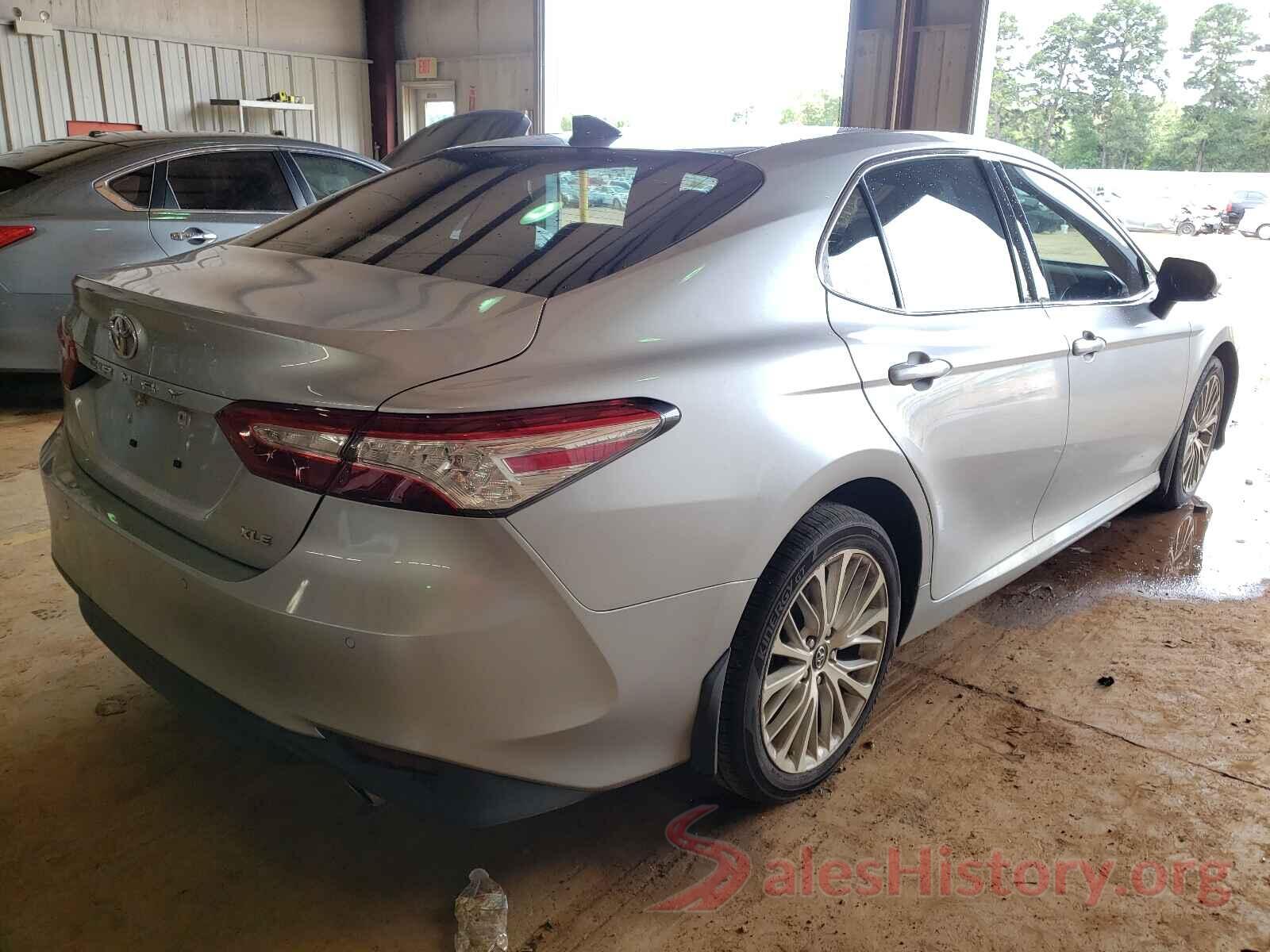 4T1BZ1HK1JU010407 2018 TOYOTA CAMRY