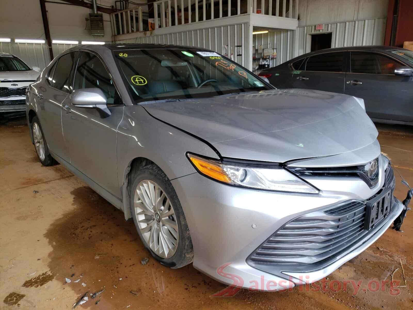 4T1BZ1HK1JU010407 2018 TOYOTA CAMRY