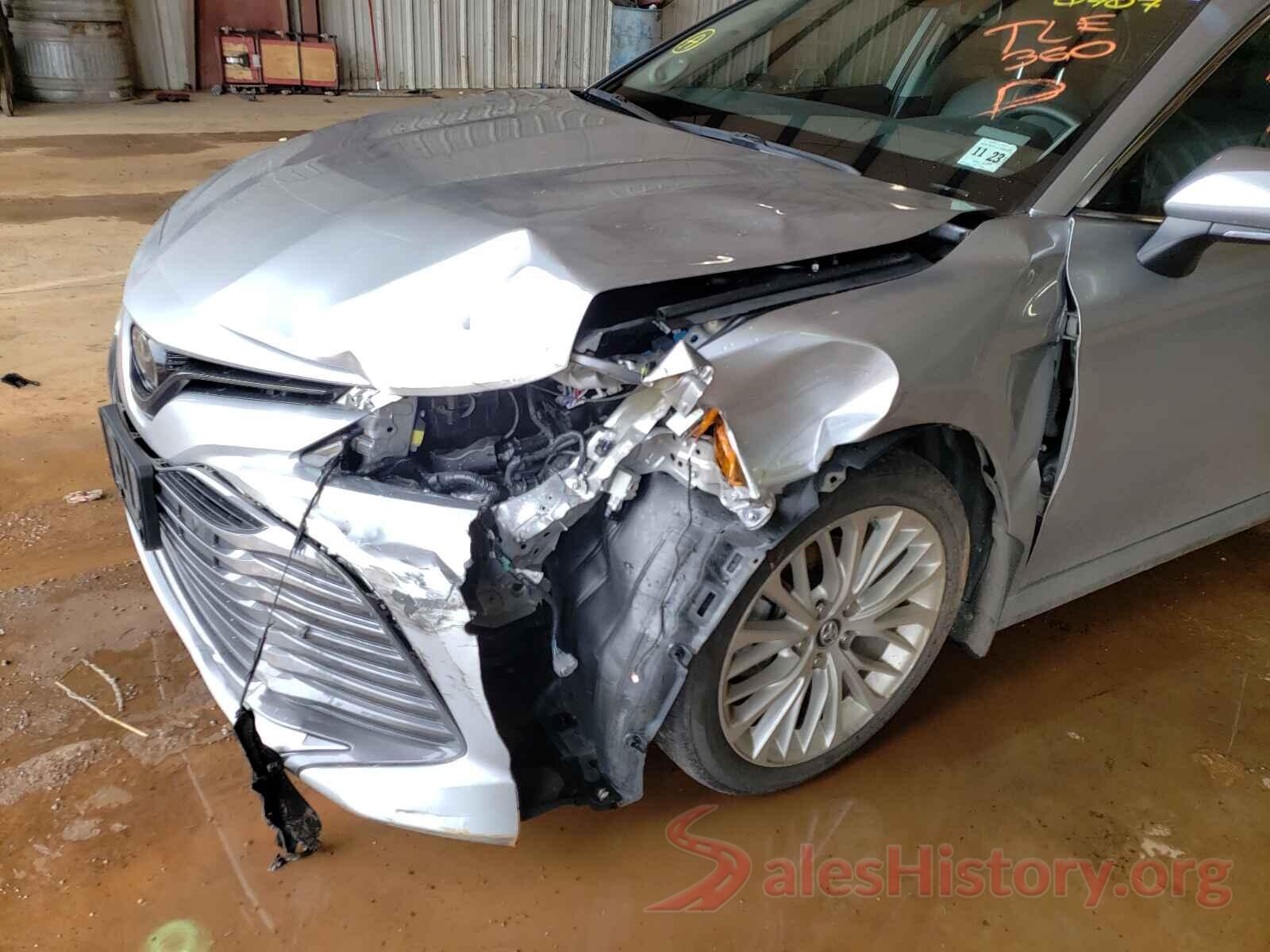 4T1BZ1HK1JU010407 2018 TOYOTA CAMRY