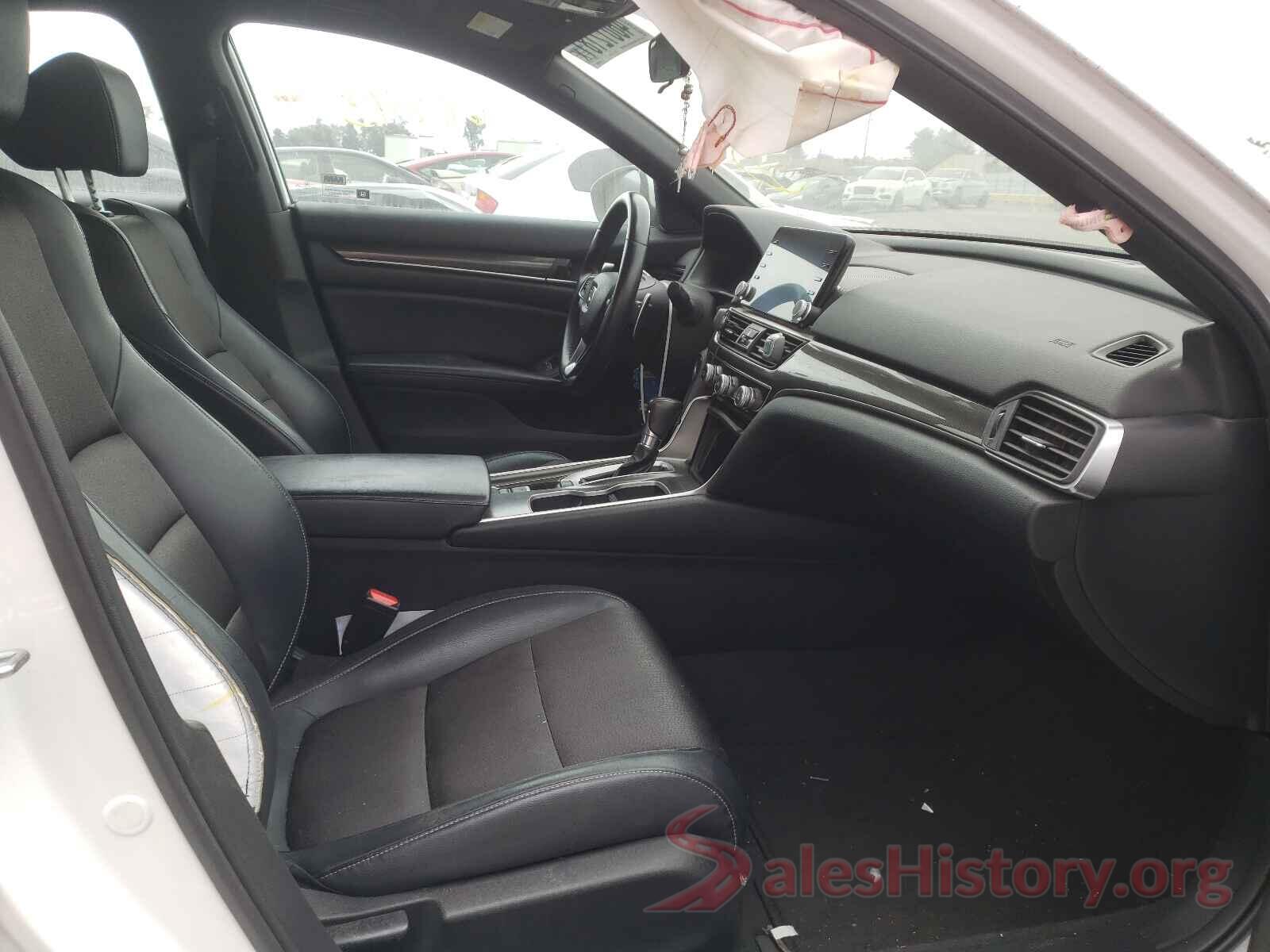 1HGCV1F36JA001947 2018 HONDA ACCORD