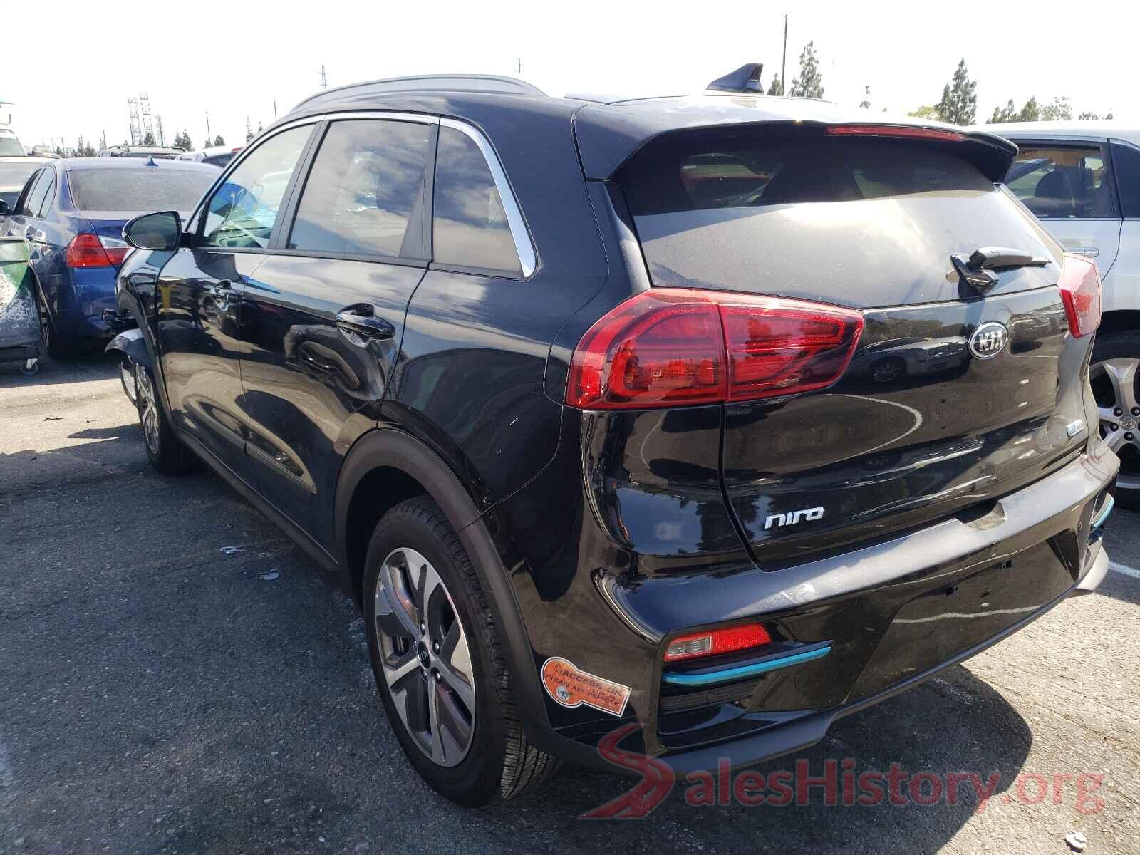 KNDCE3LG4L5038086 2020 KIA NIRO